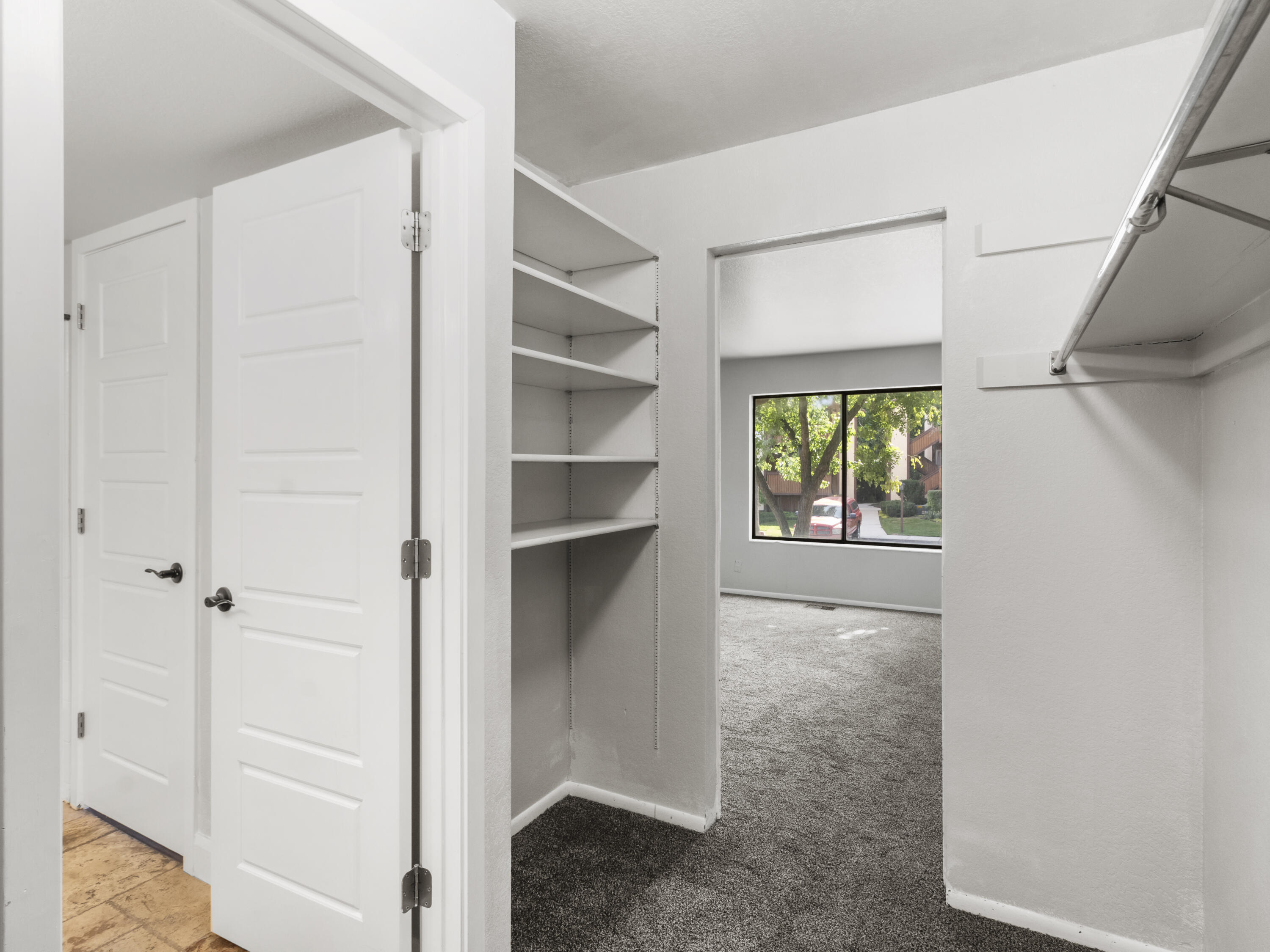 6844 Countrywoods Cir CIR 5E