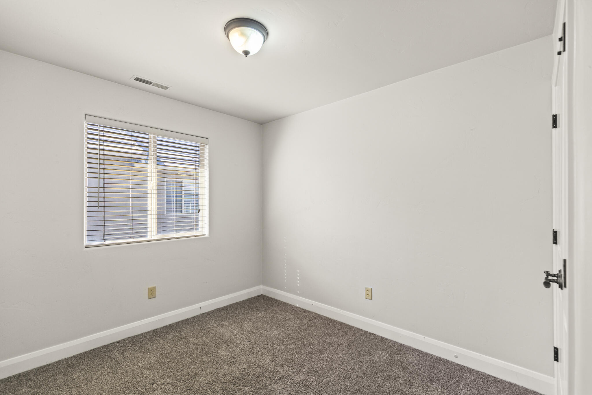 920 S 25 E Unit: #10c