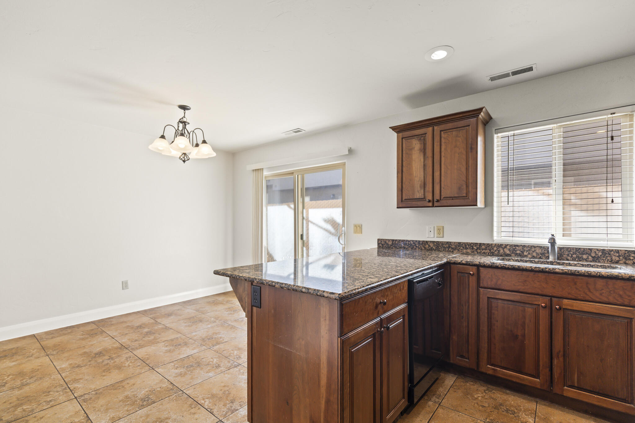 920 S 25 E Unit: #10c