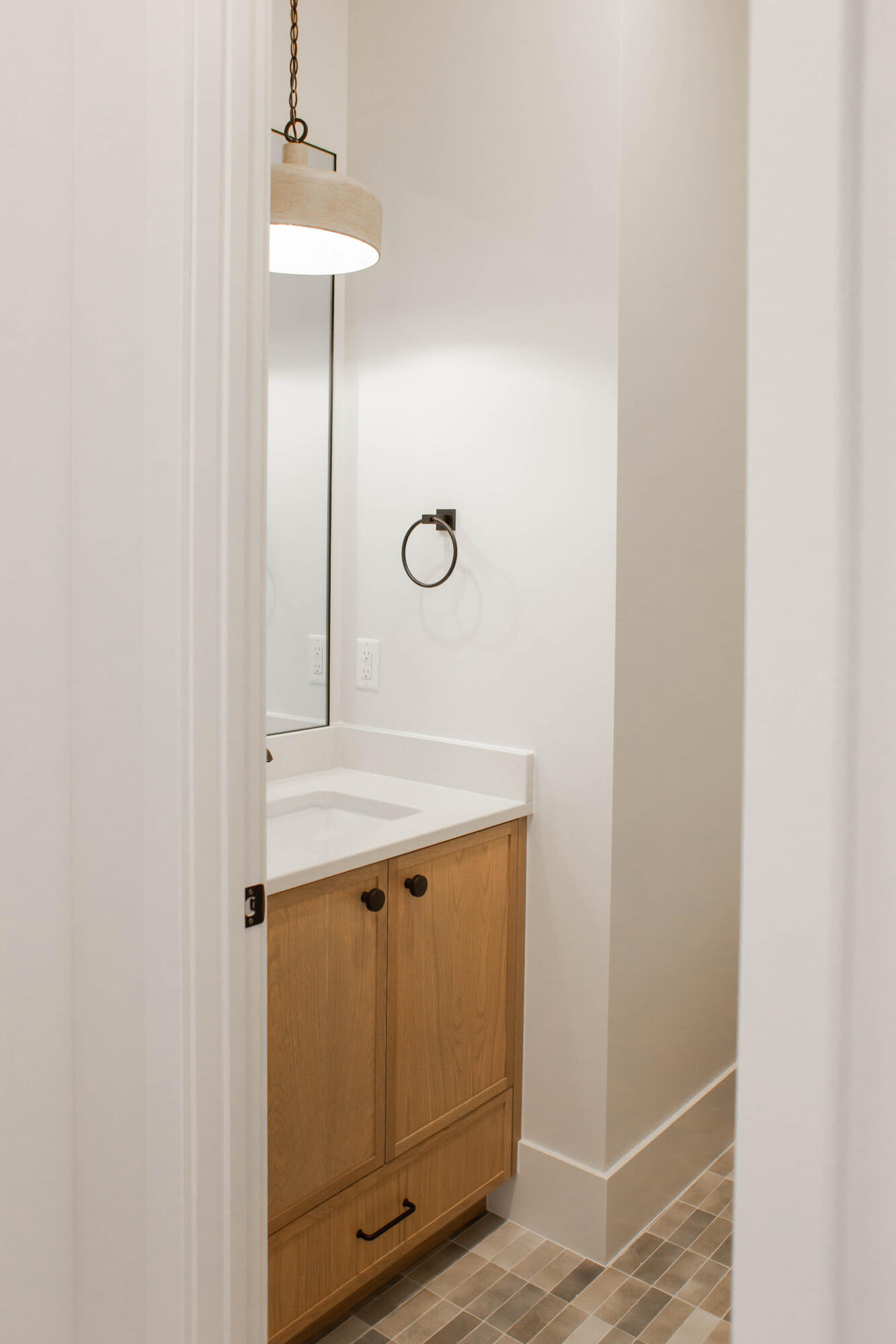 302 E Mayfield Woods LN