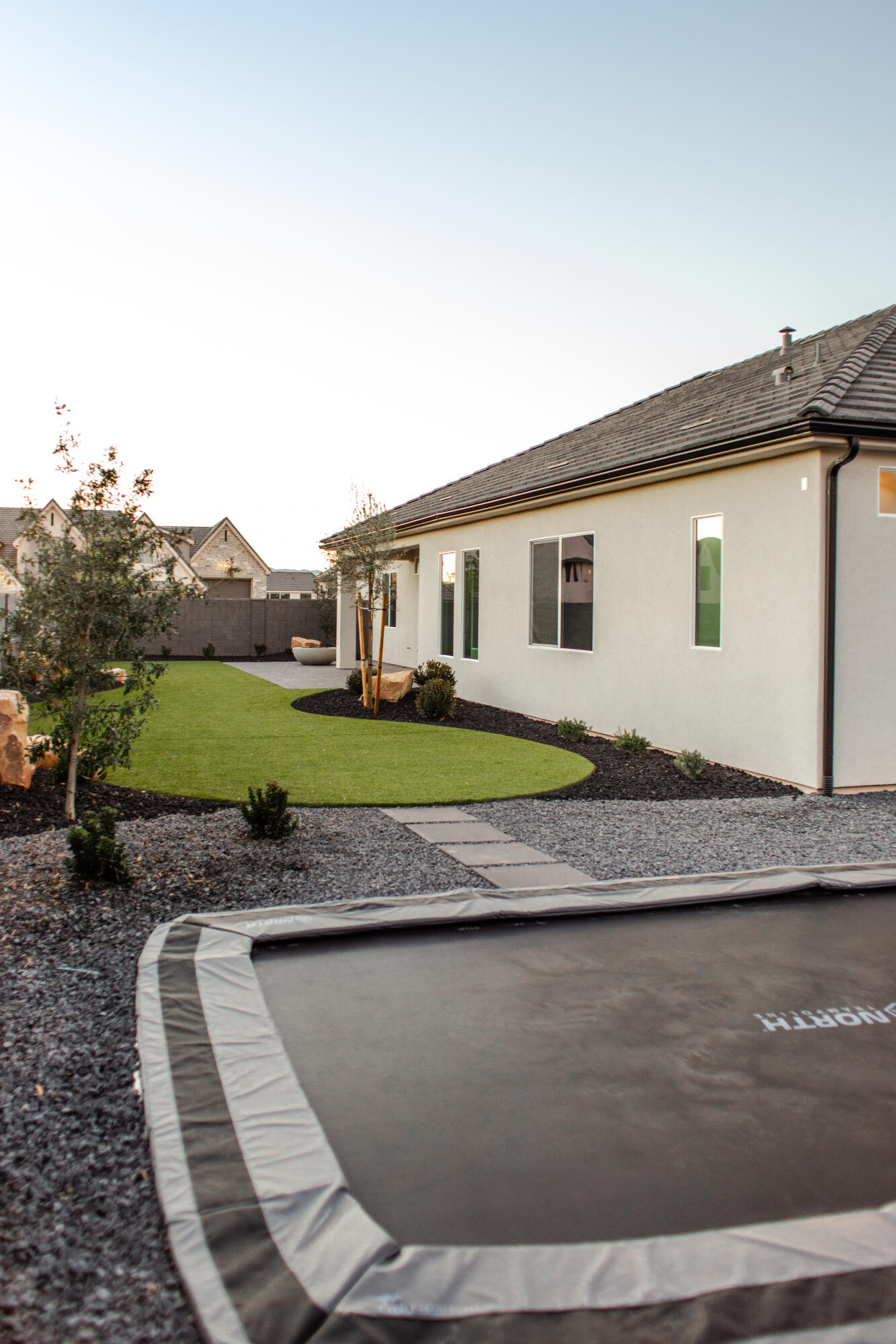 302 E Mayfield Woods LN