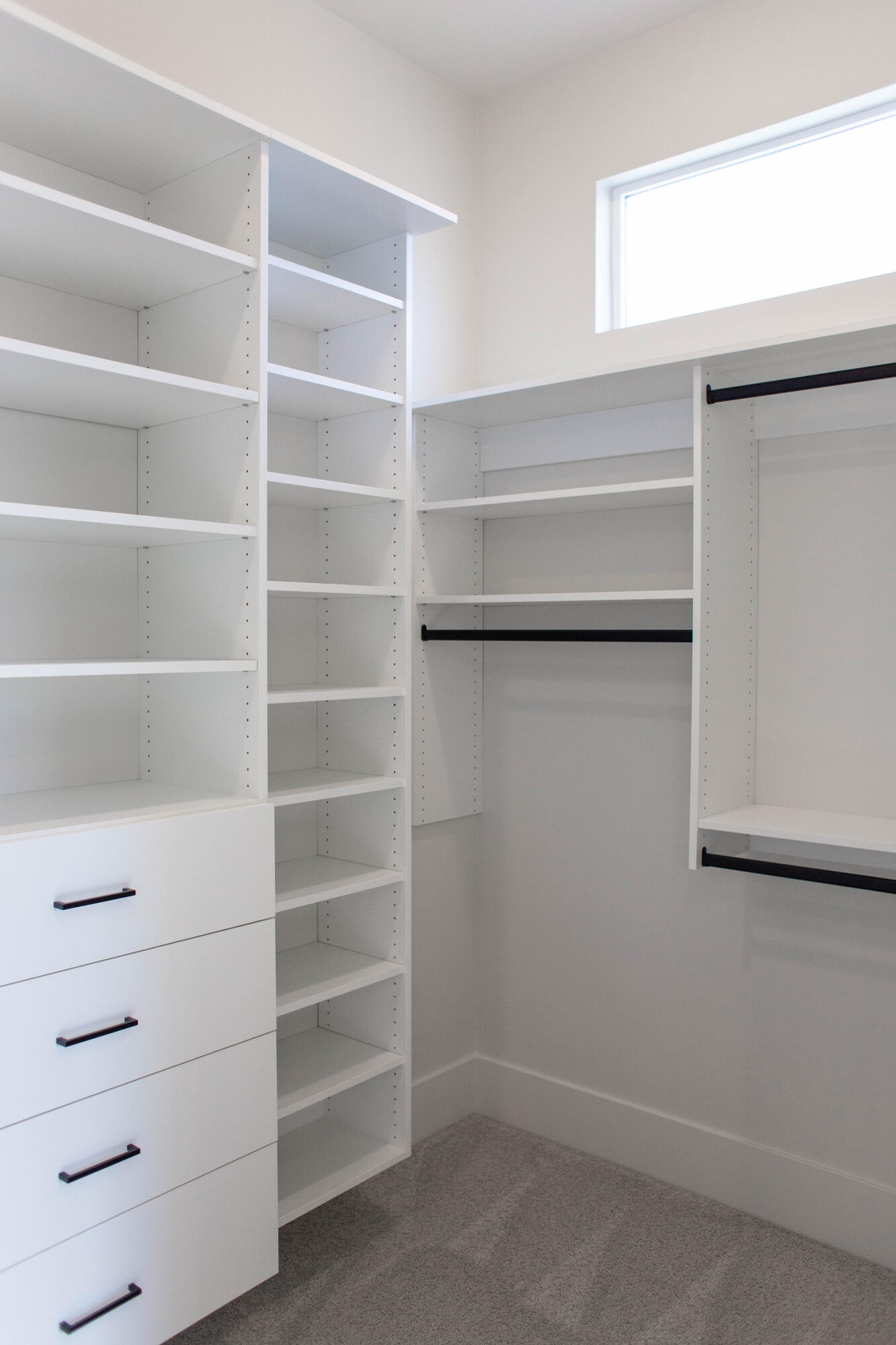 302 E Mayfield Woods LN