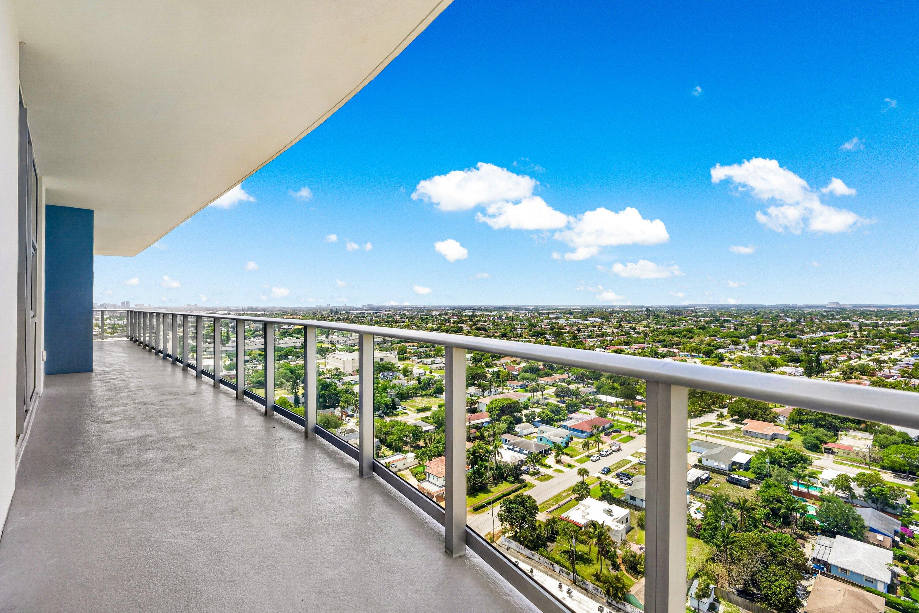 220 Lake Shore Drive 2023