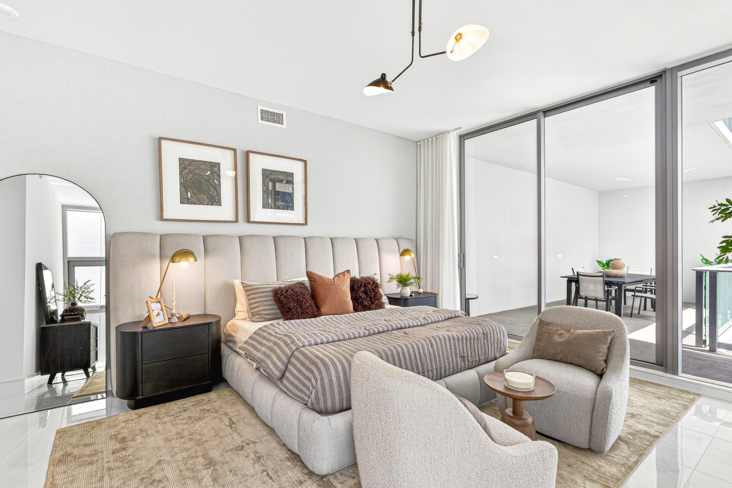 220 Lake Shore Drive 2023