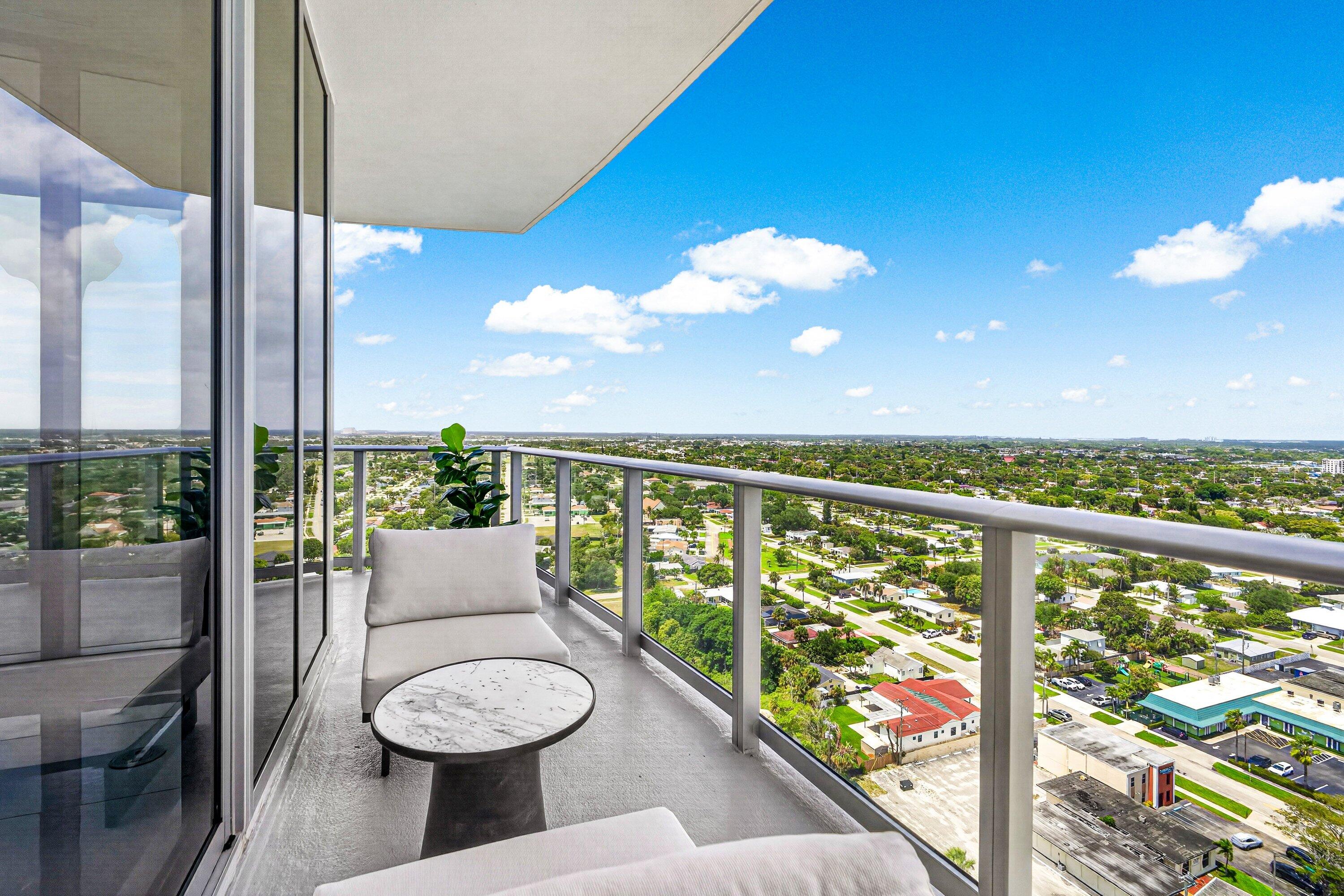 220 Lake Shore Drive 2023