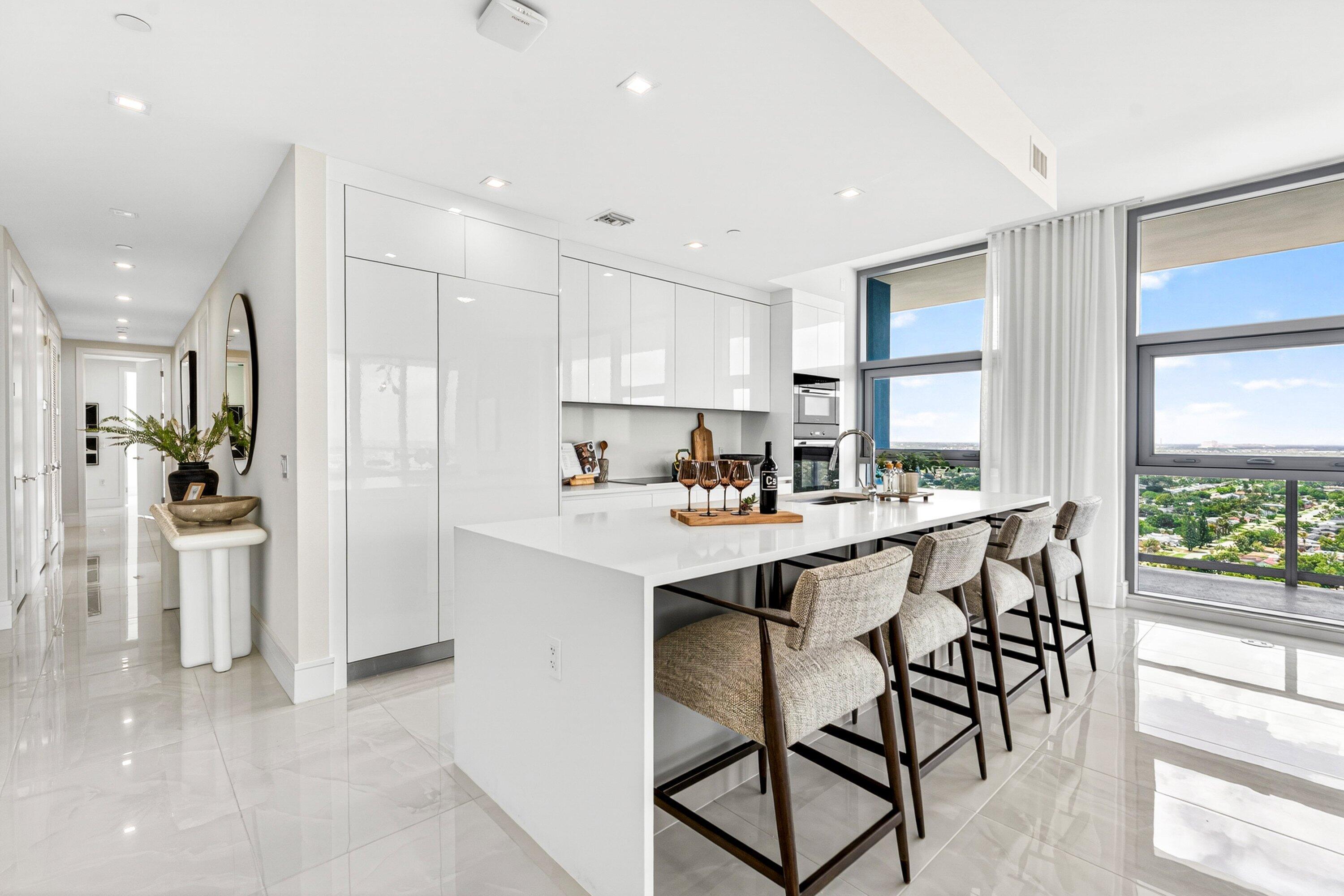 220 Lake Shore Drive 2023