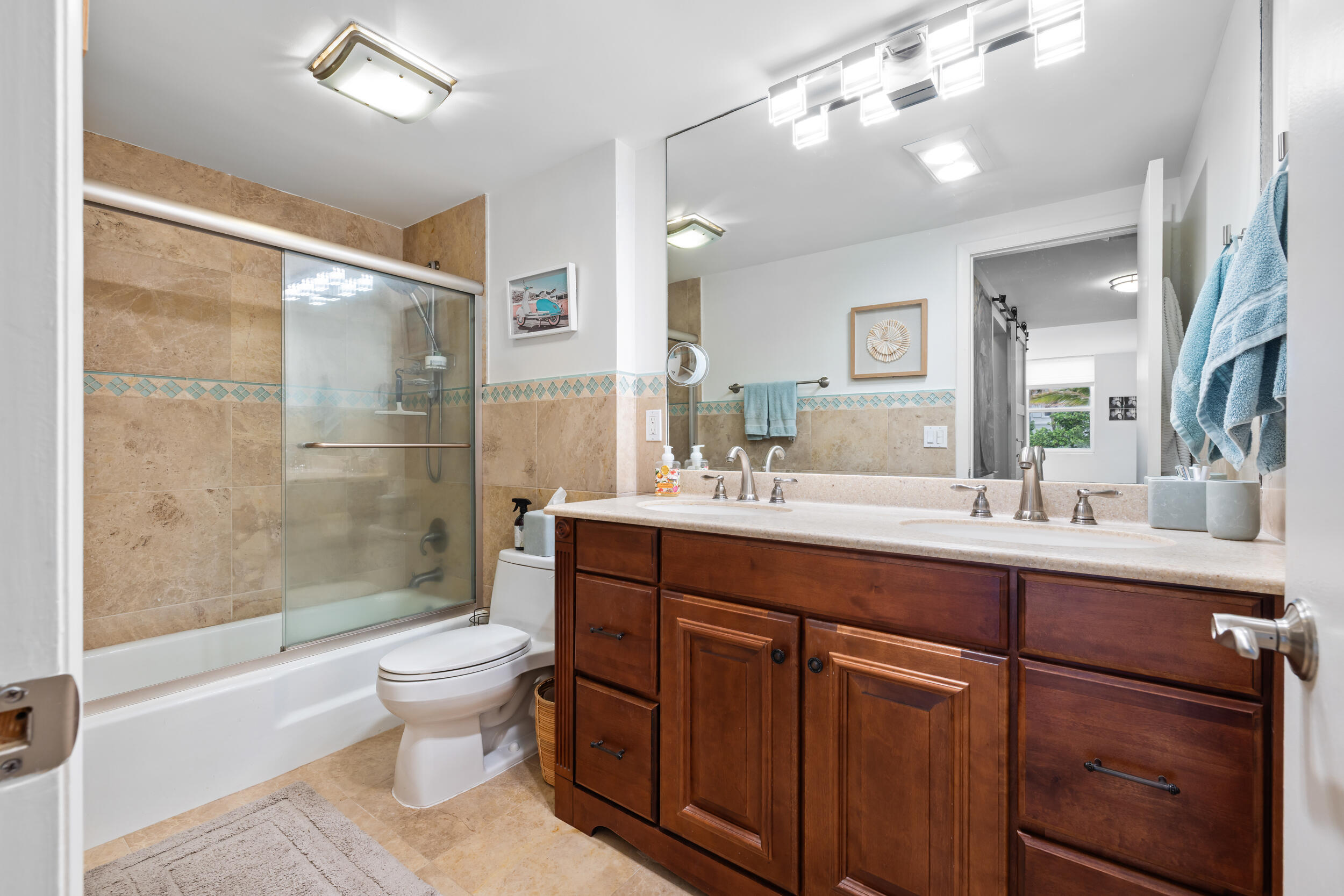 2295 S Ocean Boulevard 302