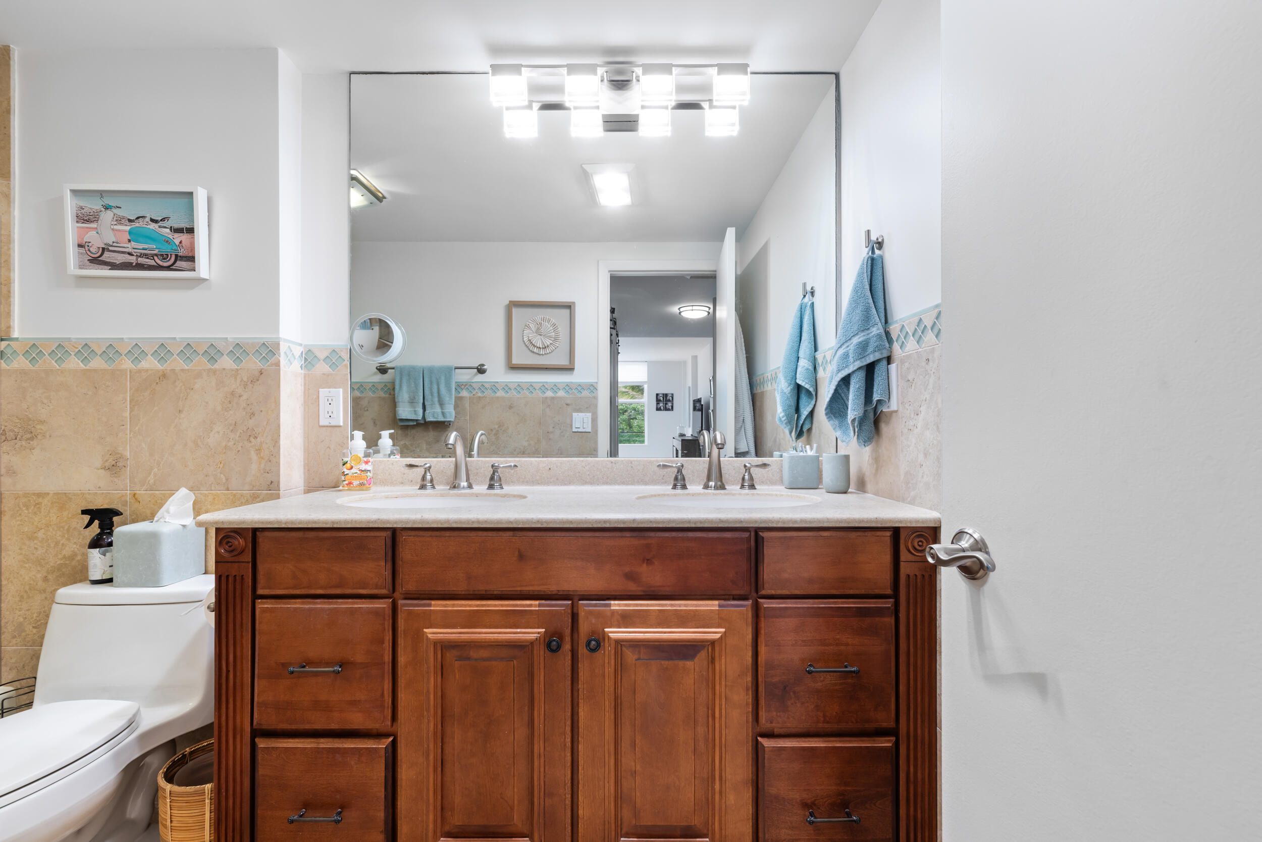 2295 S Ocean Boulevard 302