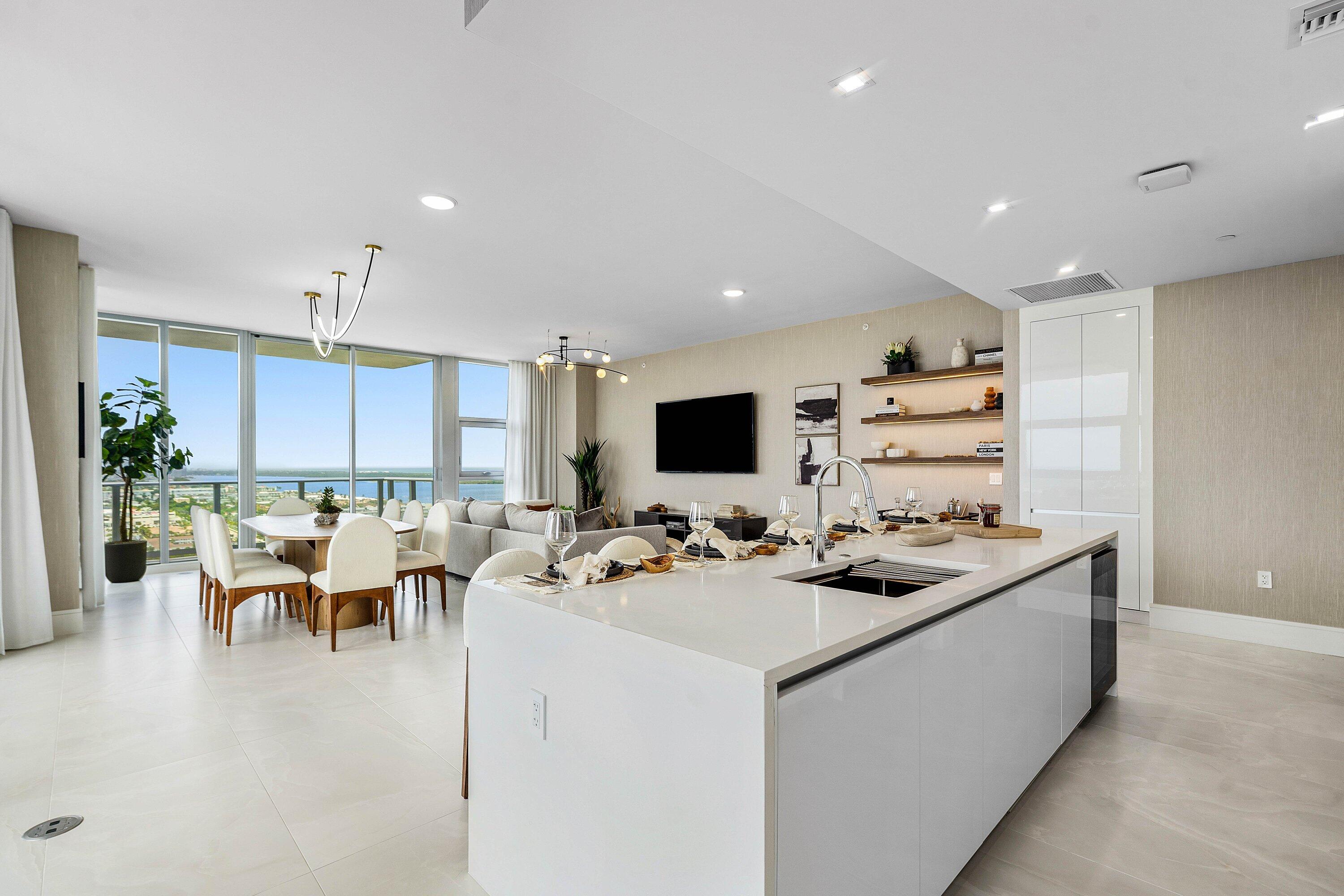 220 Lake Shore Drive 2123