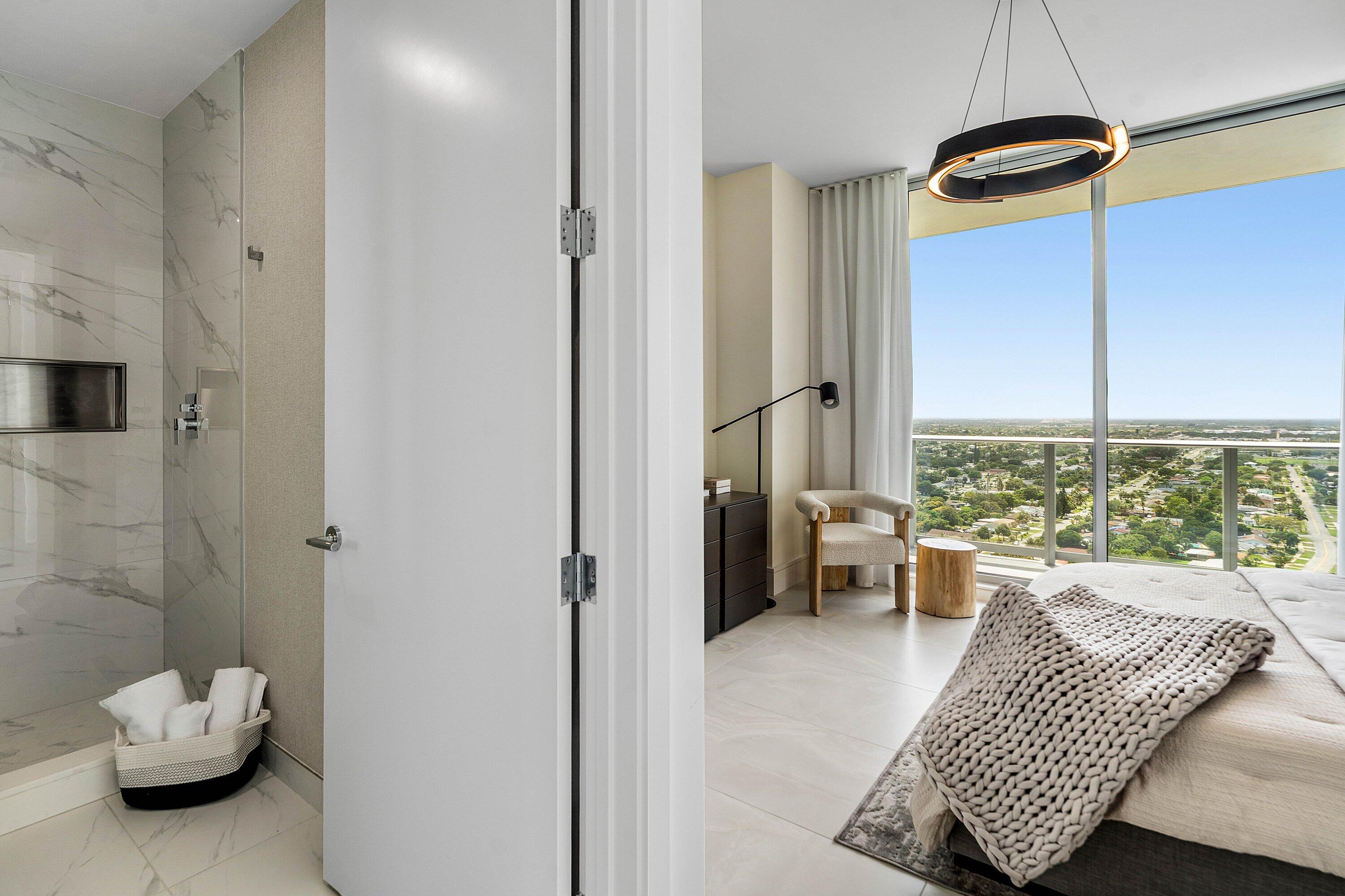 220 Lake Shore Drive 2123