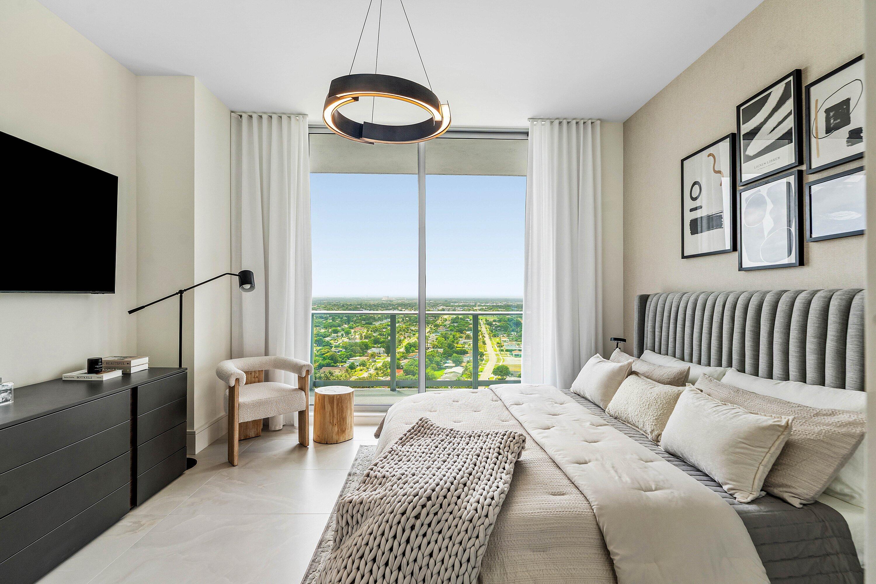 220 Lake Shore Drive 2123