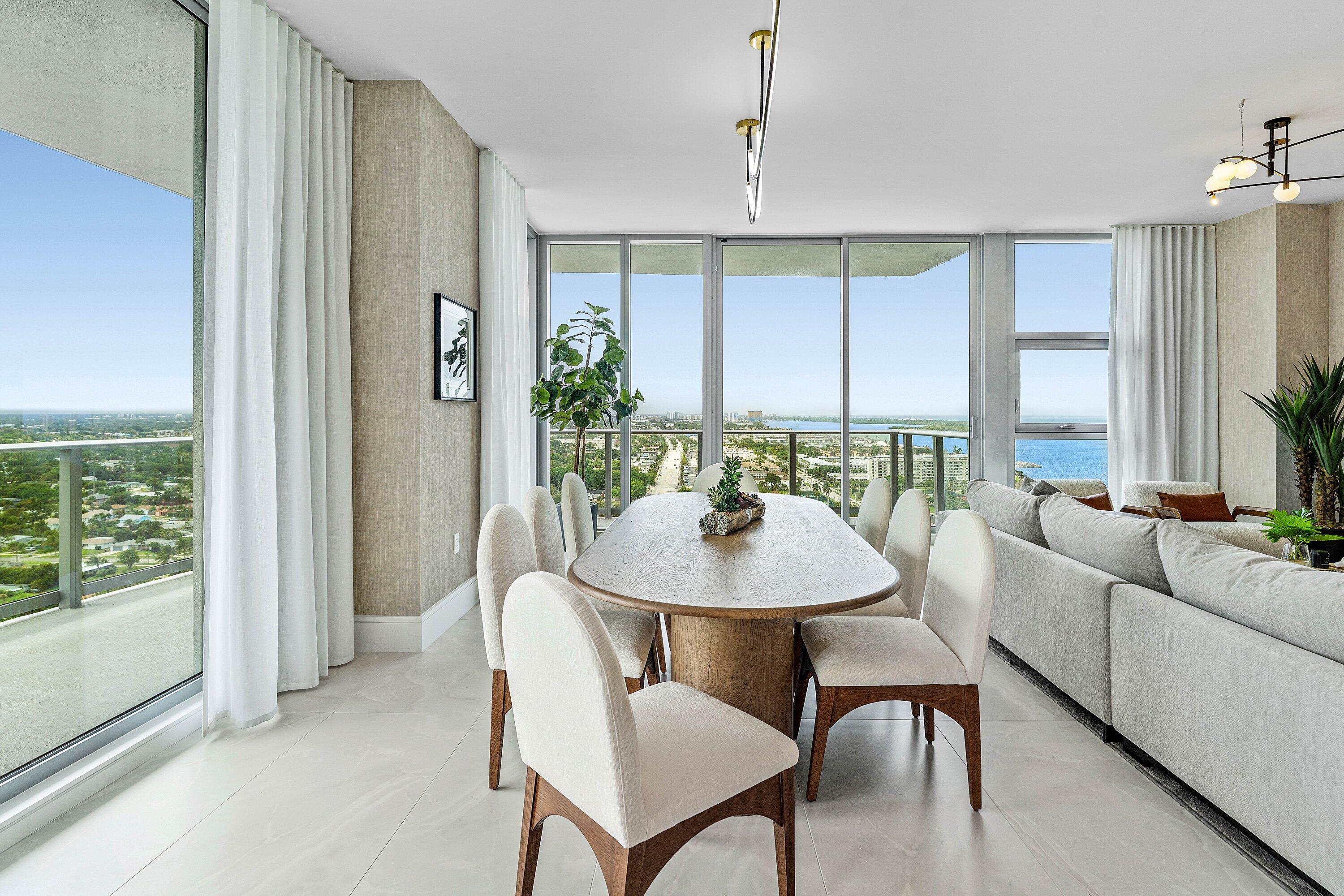 220 Lake Shore Drive 2123