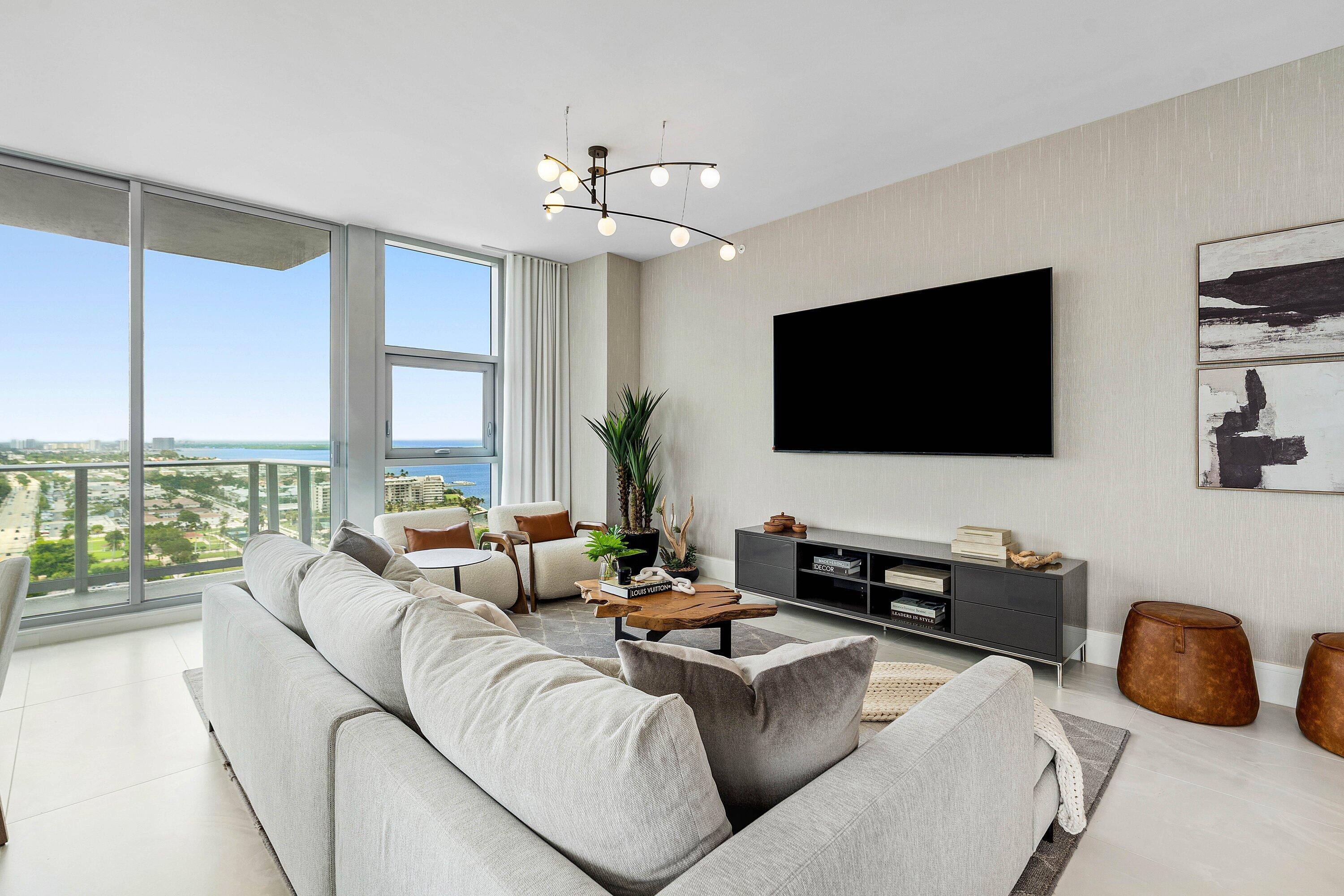 220 Lake Shore Drive 2123
