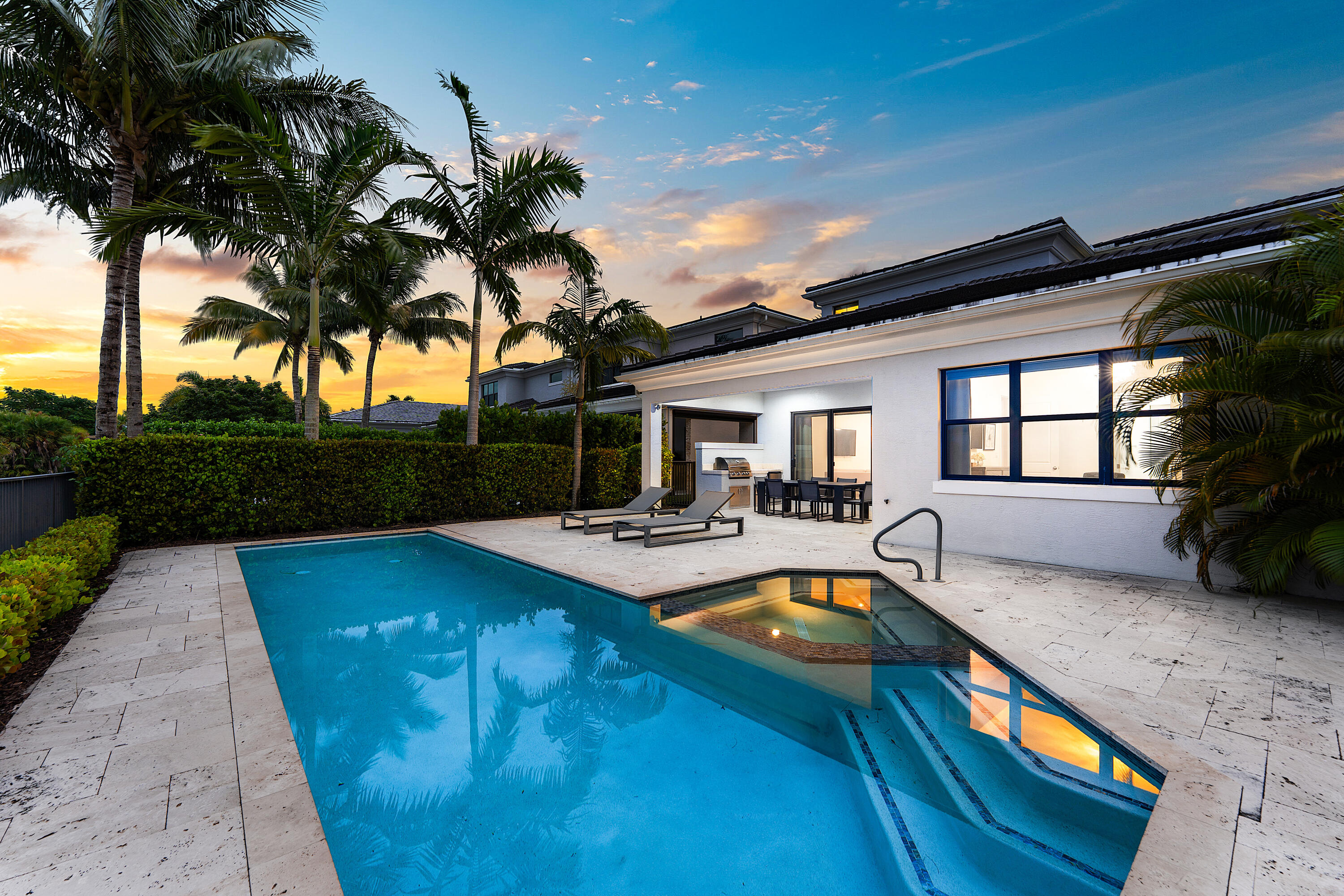 13689 ARTISAN Circle