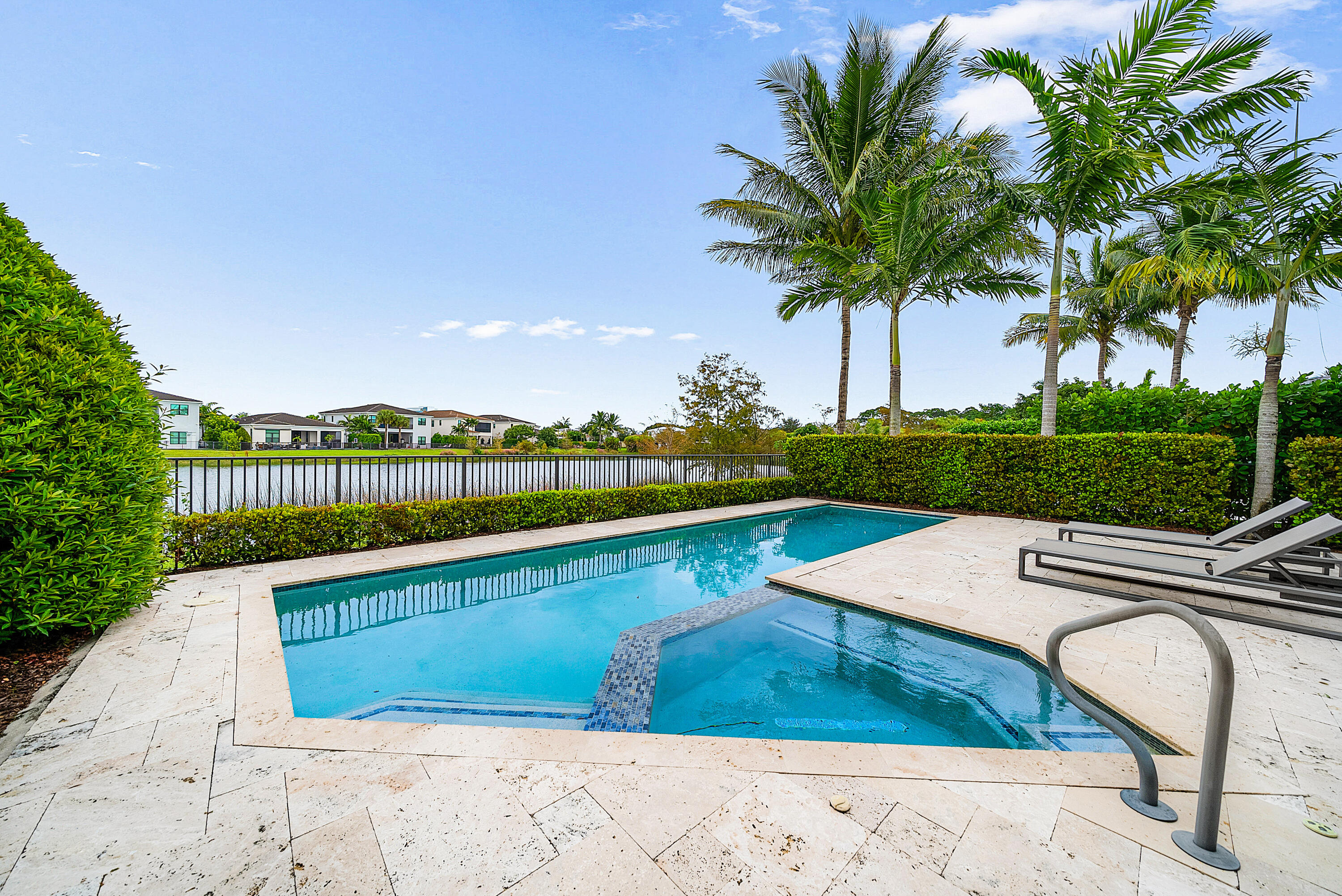 13689 ARTISAN Circle