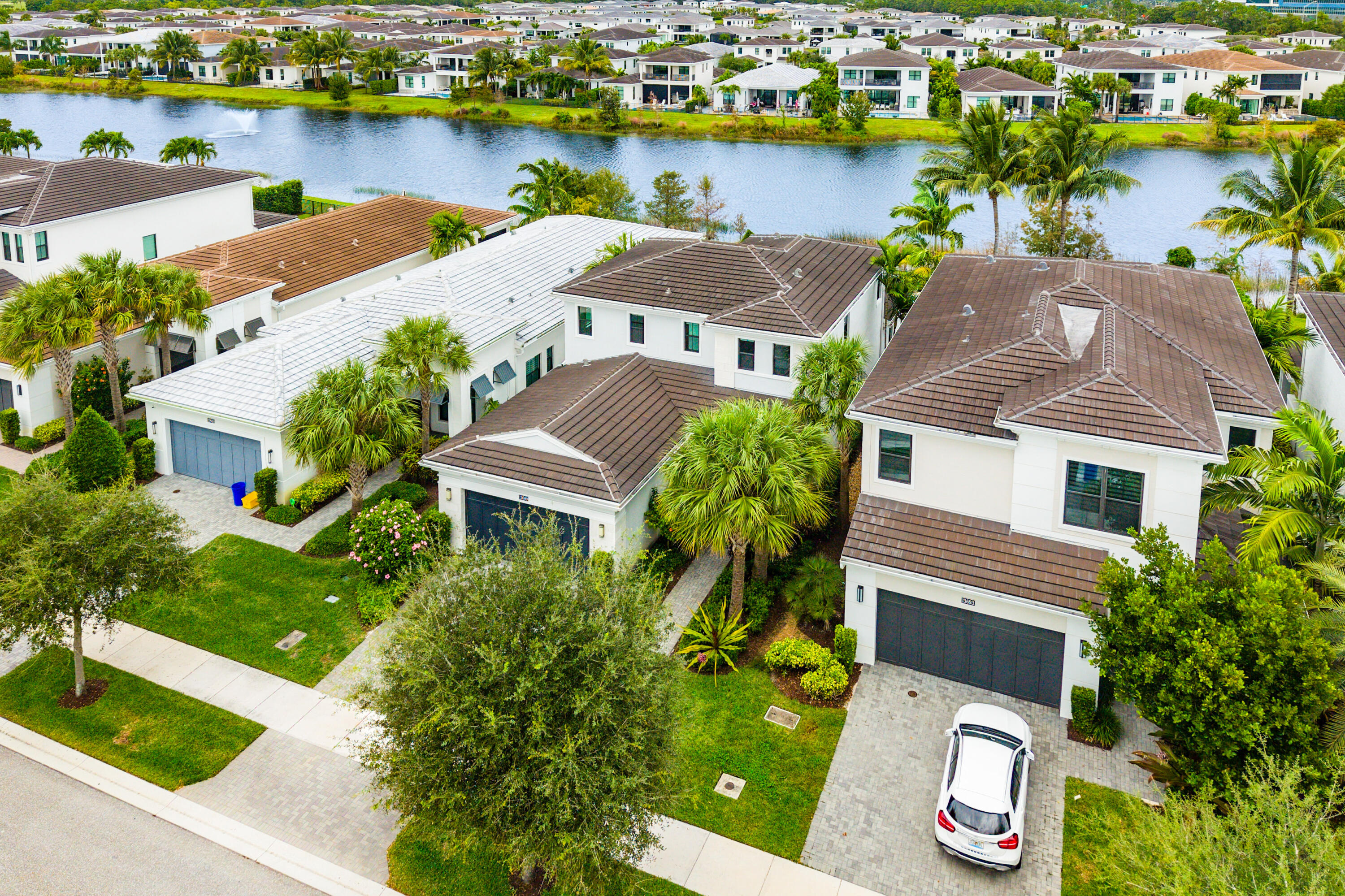 13689 ARTISAN Circle