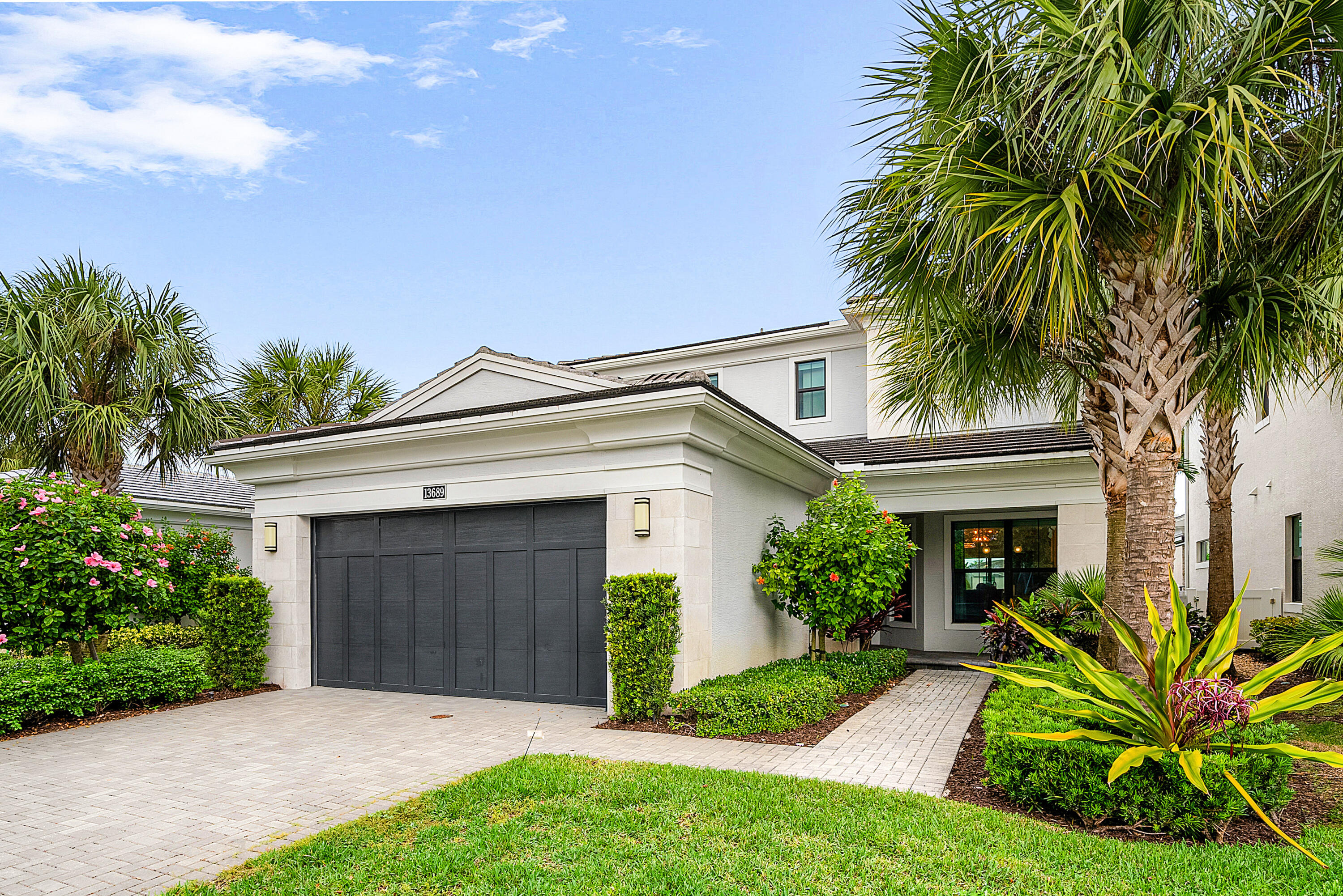 13689 ARTISAN Circle