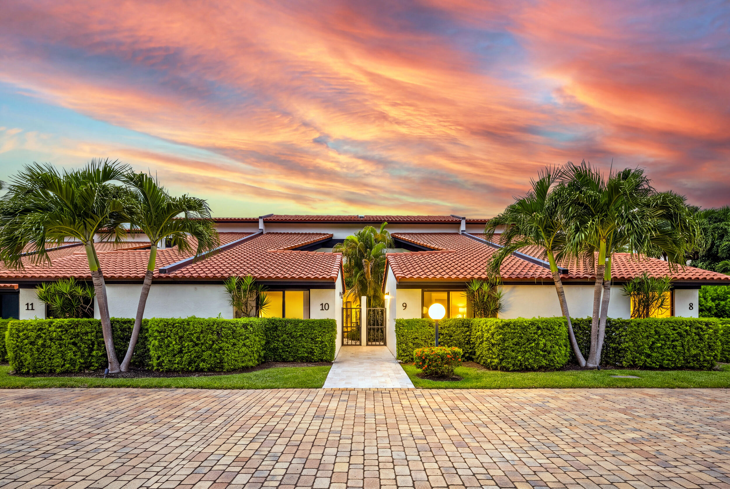 3474 S OCEAN Boulevard 10