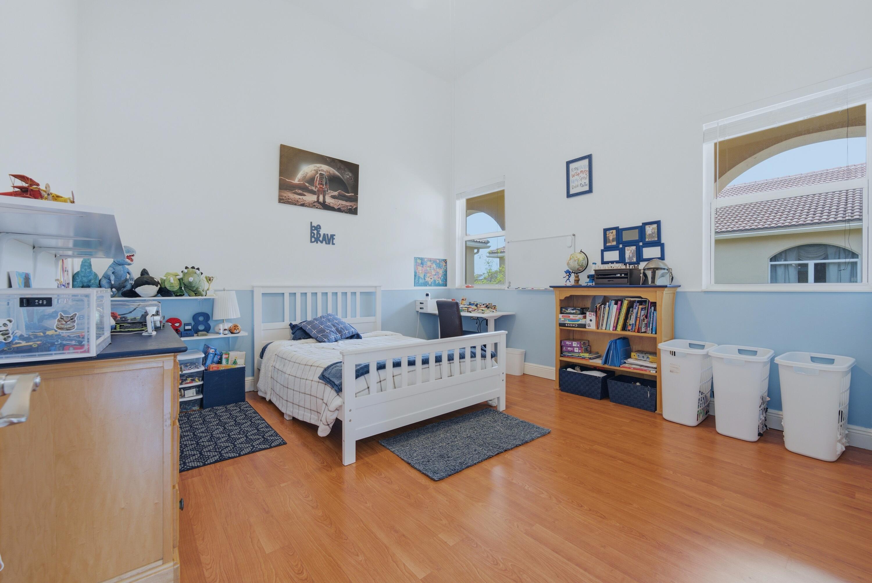9190 NUGENT Trail