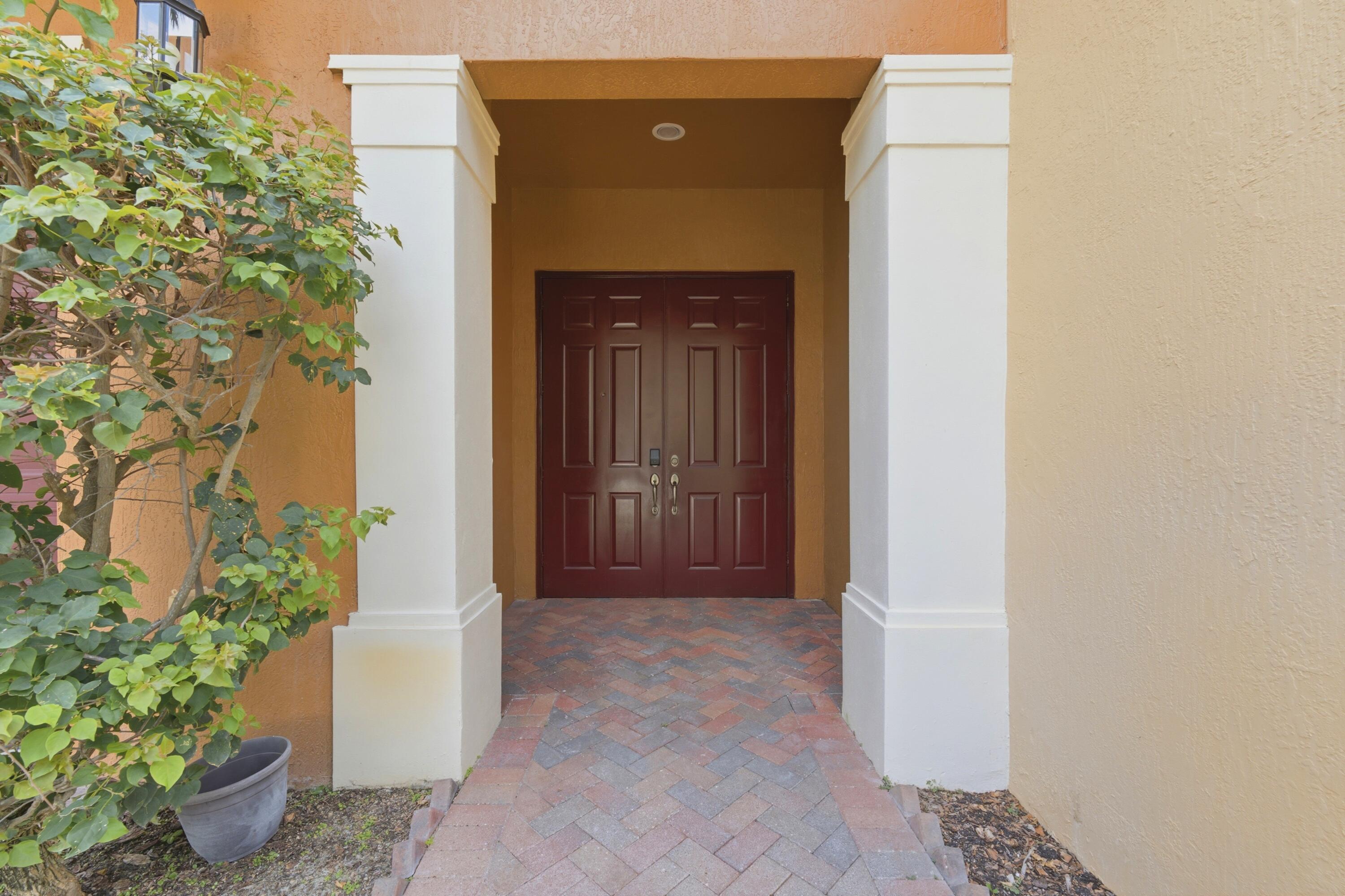 9190 NUGENT Trail