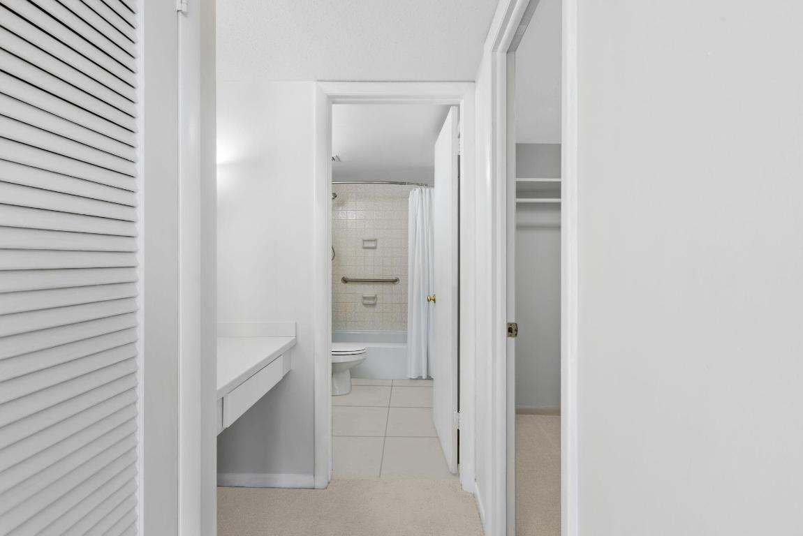 3800 Washington Road 204