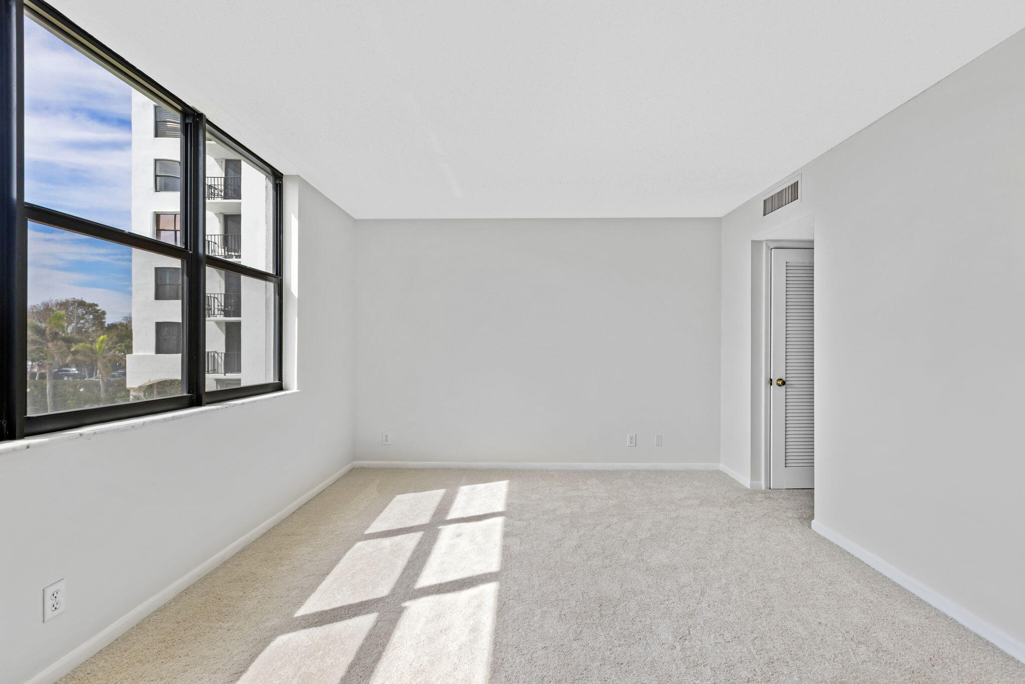 3800 Washington Road 204