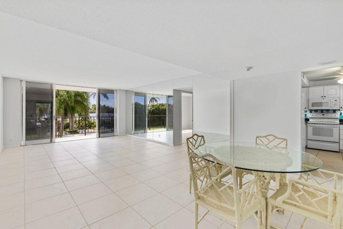 3800 Washington Road 204