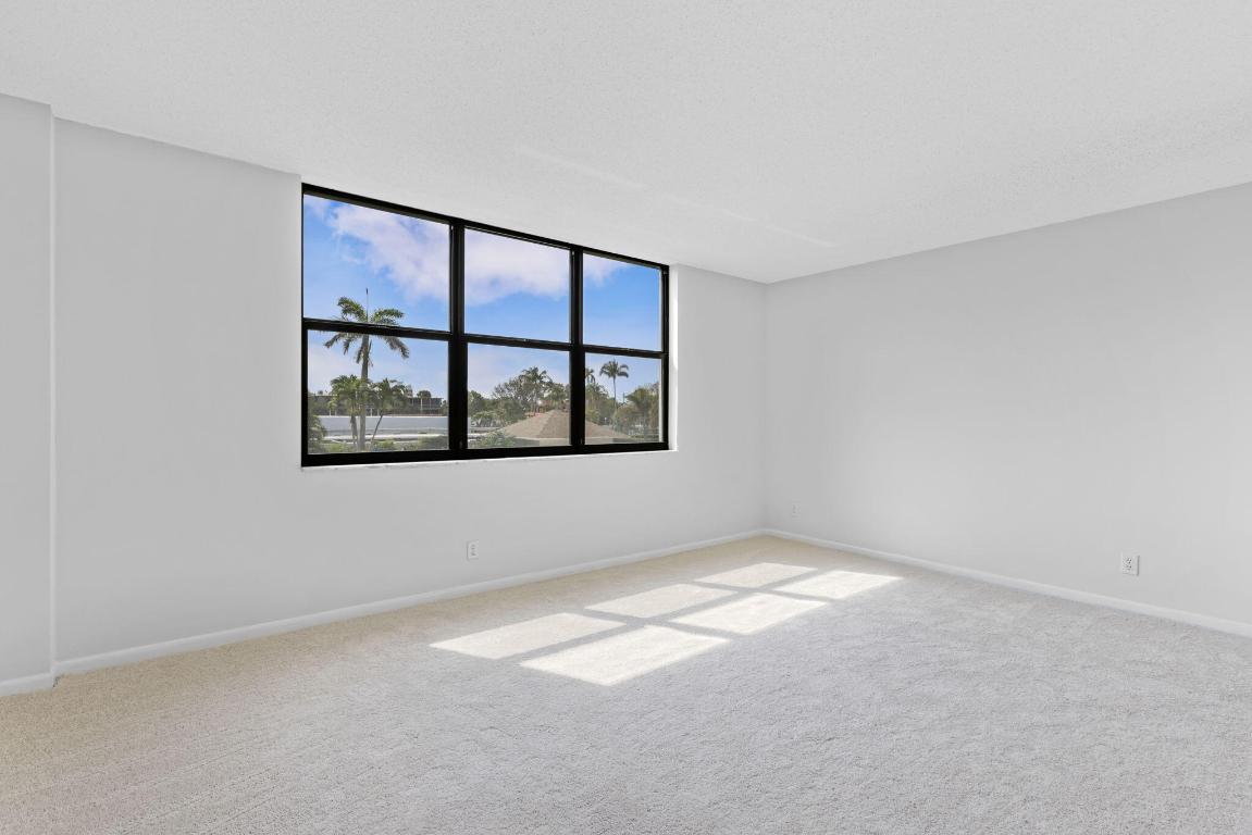 3800 Washington Road 204