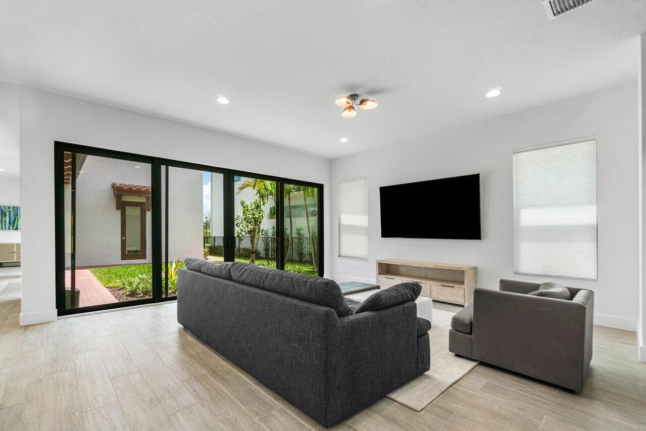 13218 Alton Road