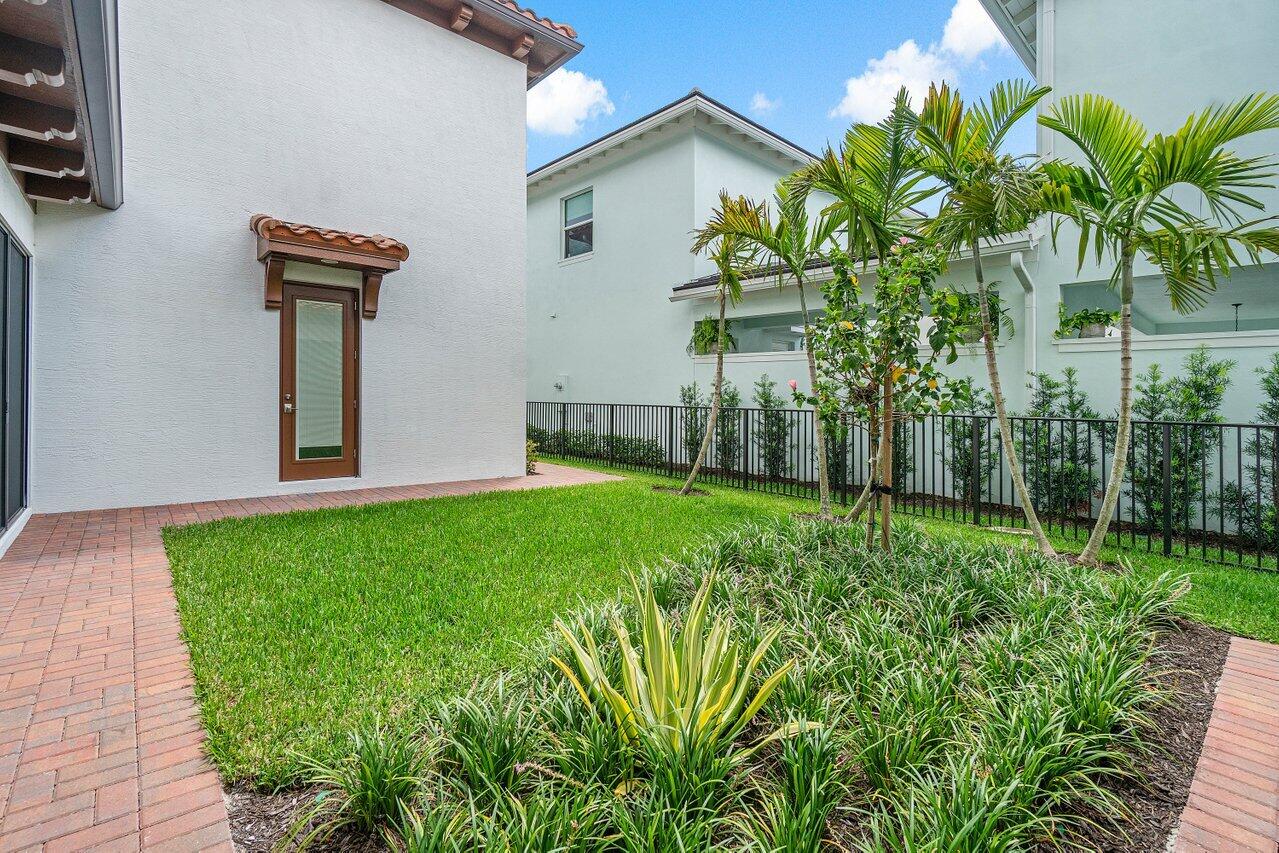 13218 Alton Road
