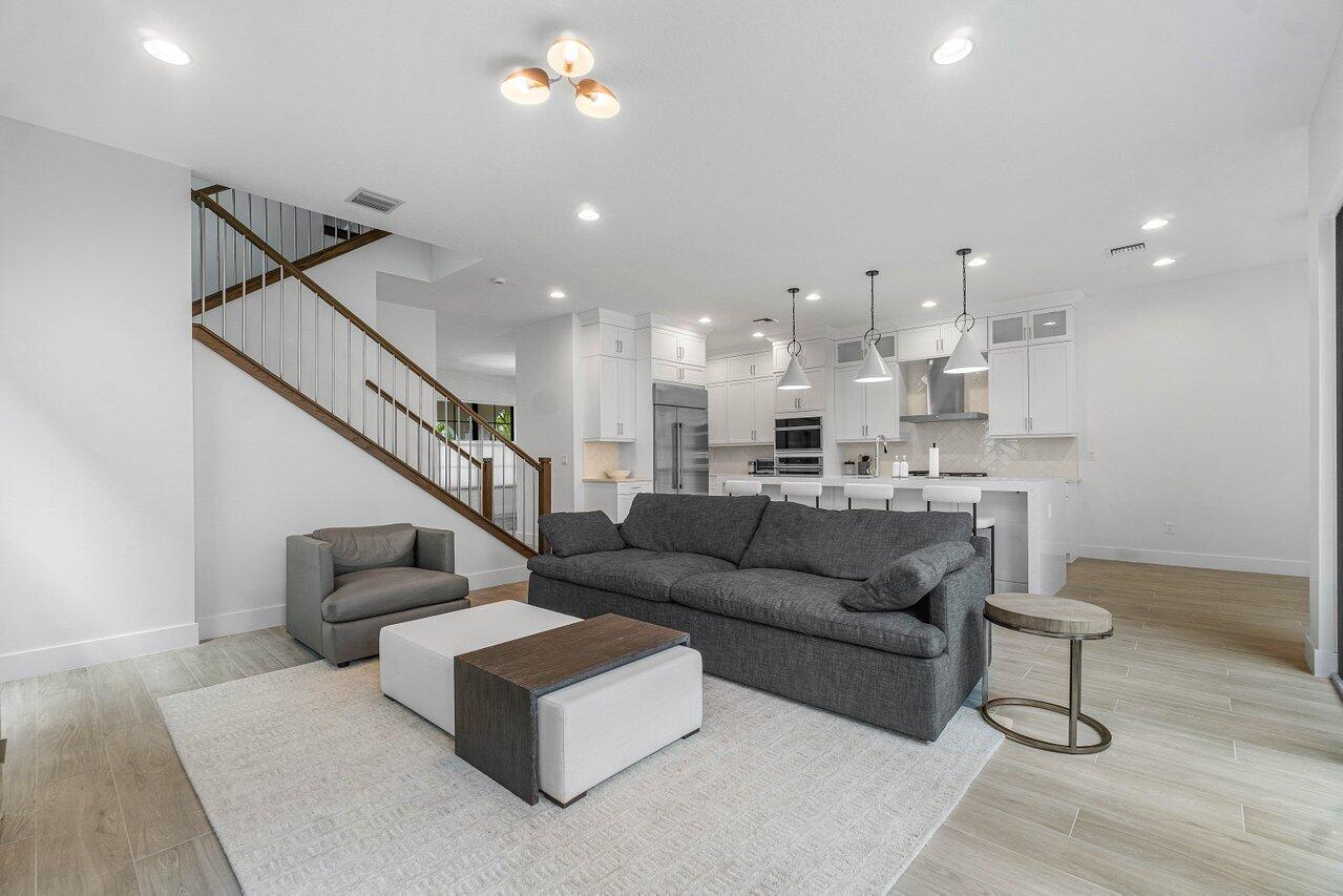 13218 Alton Road