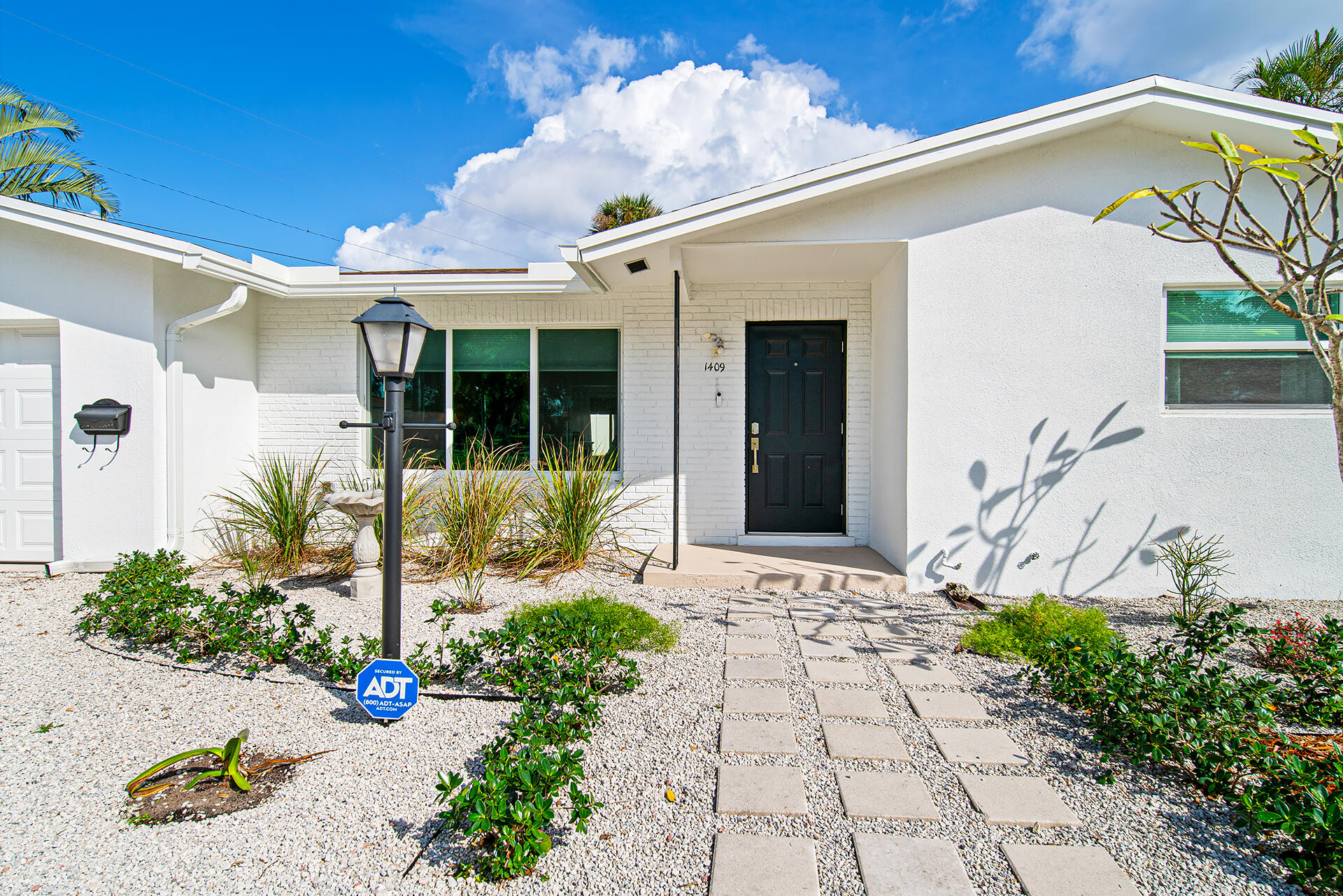1409 40th Street