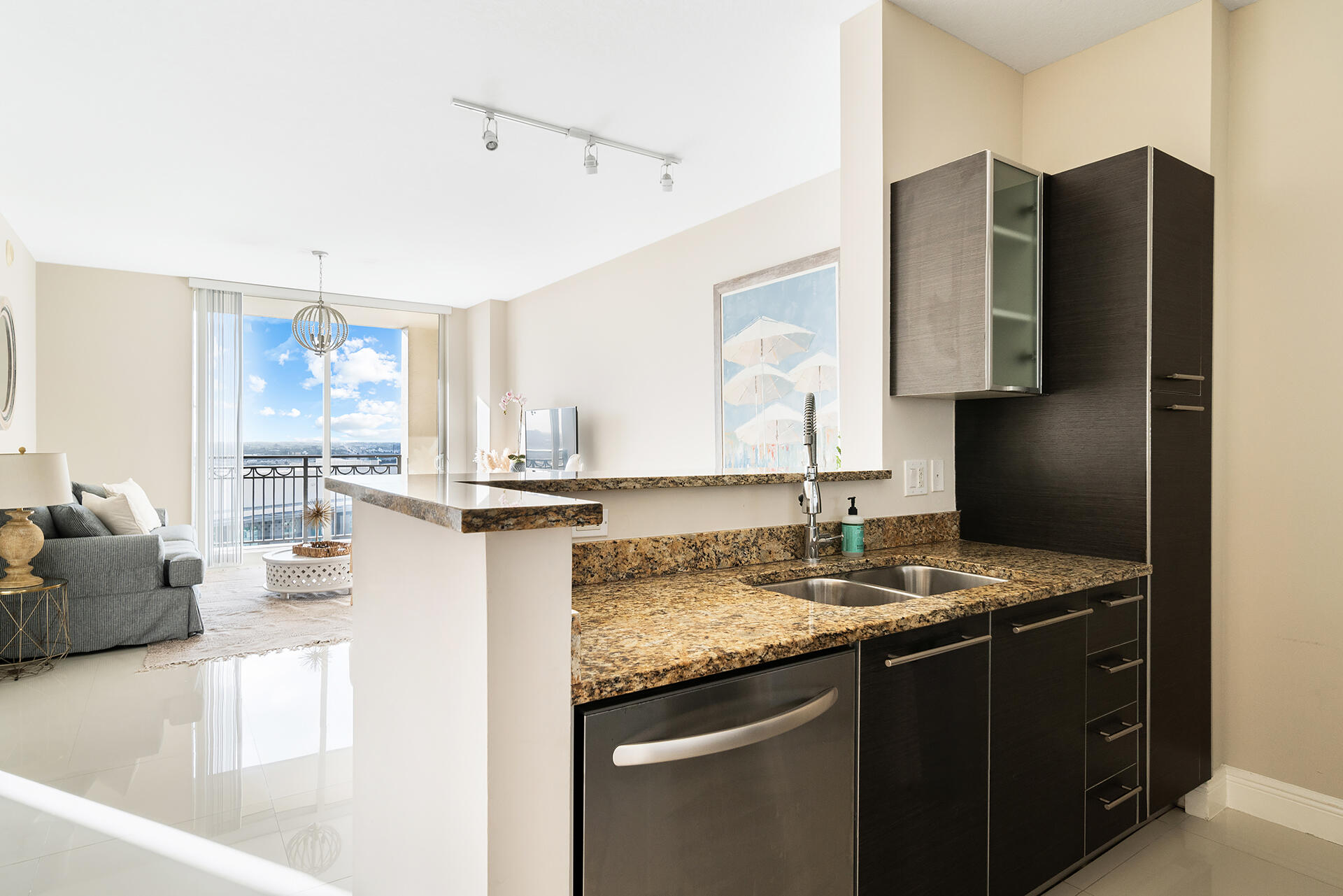 550 Okeechobee Boulevard 1714