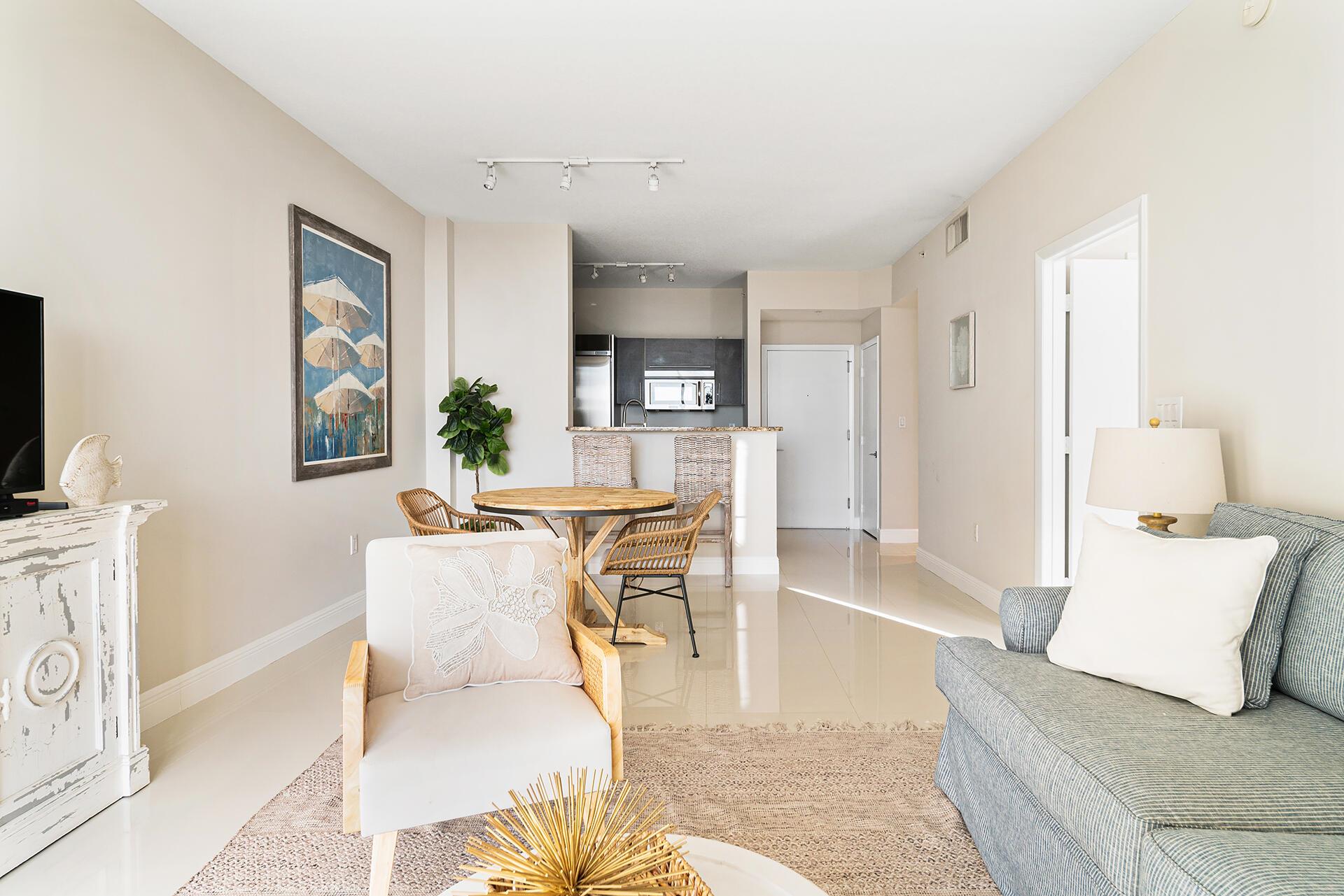 550 Okeechobee Boulevard 1714