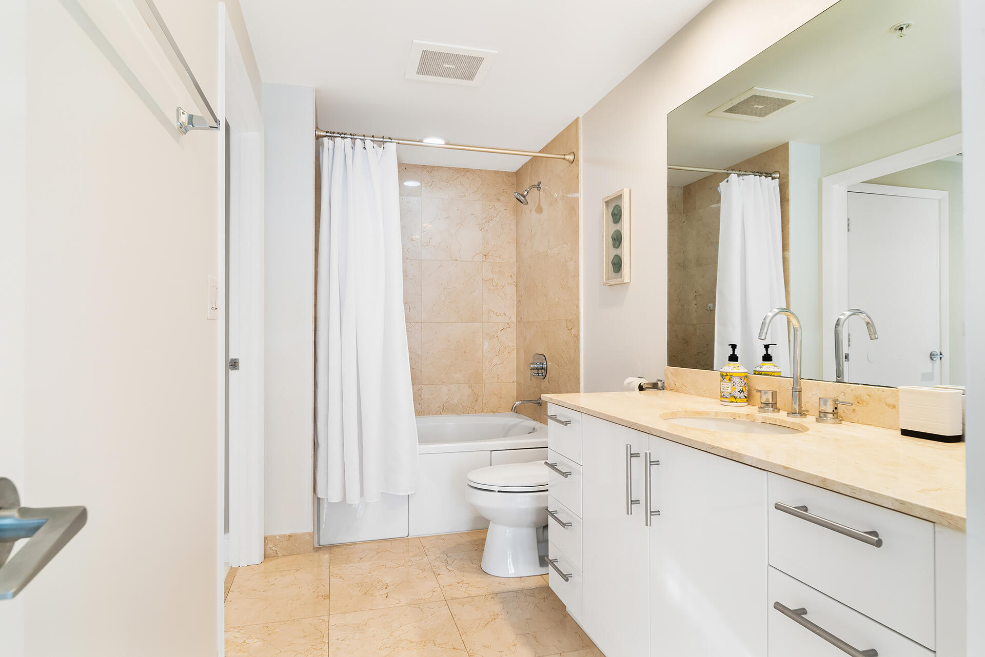 550 Okeechobee Boulevard 1714