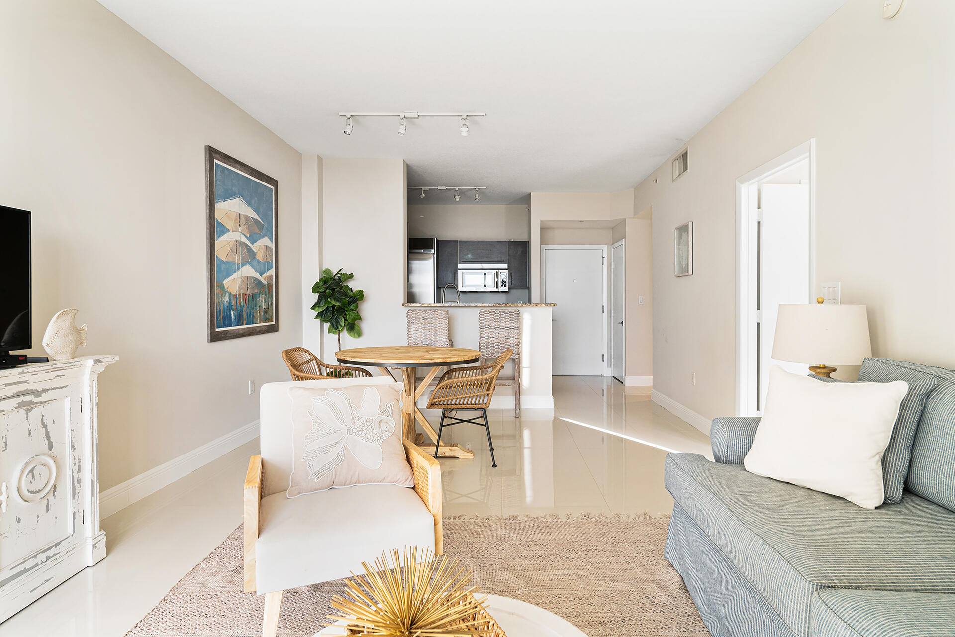 550 Okeechobee Boulevard 1714