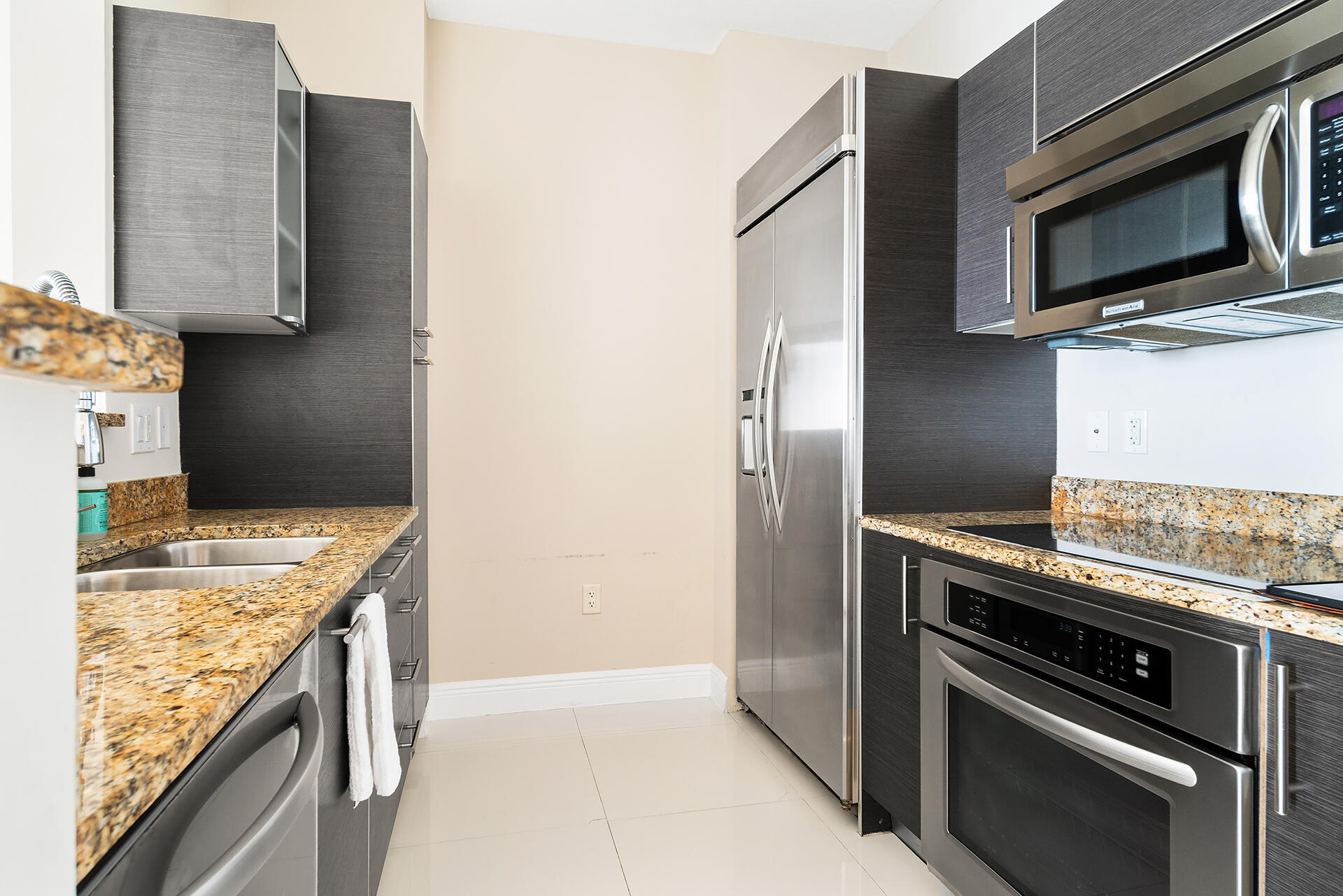 550 Okeechobee Boulevard 1714