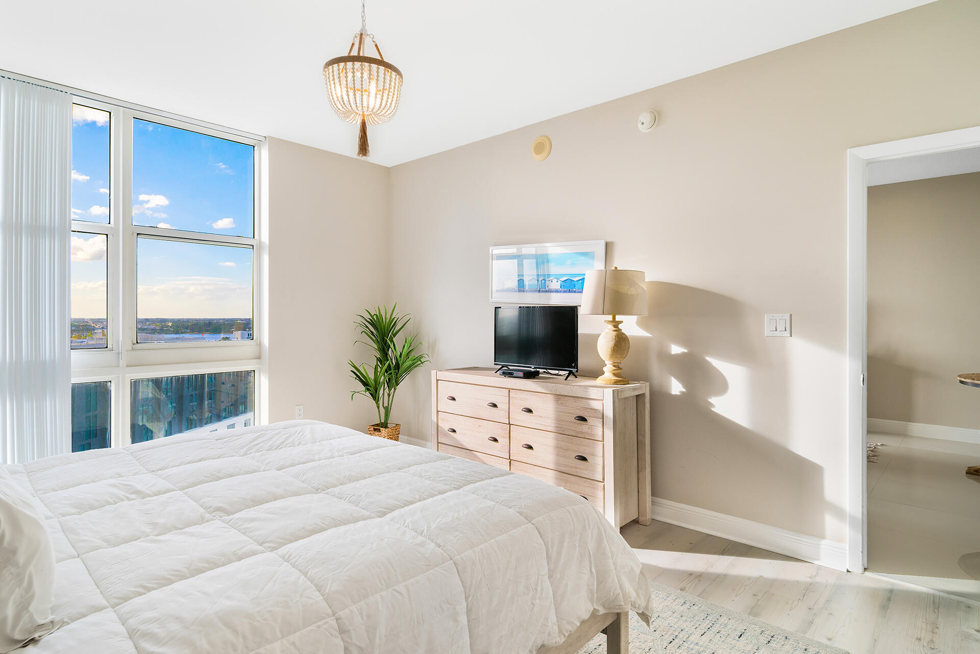 550 Okeechobee Boulevard 1714