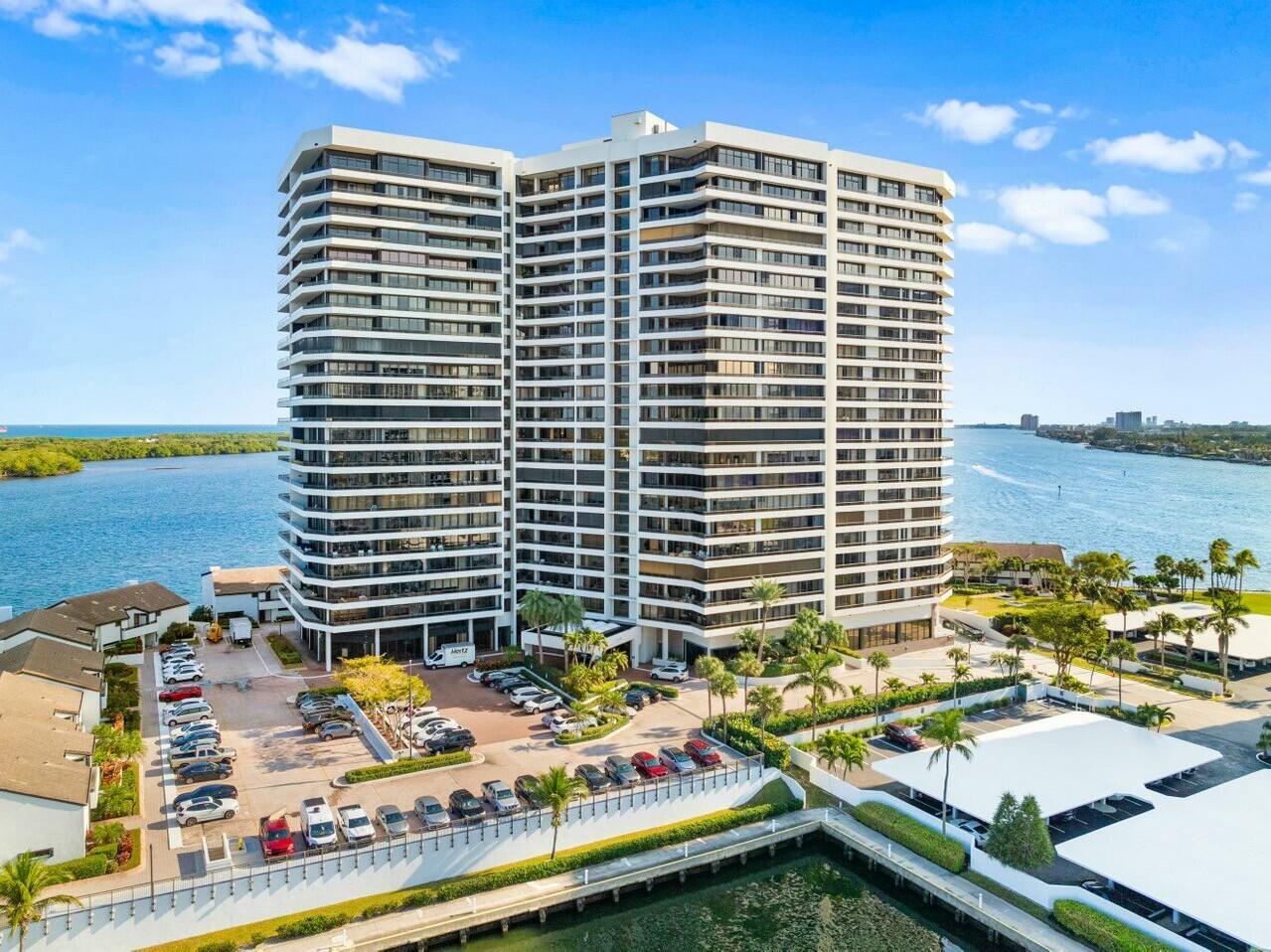 100 Lakeshore Drive 252
