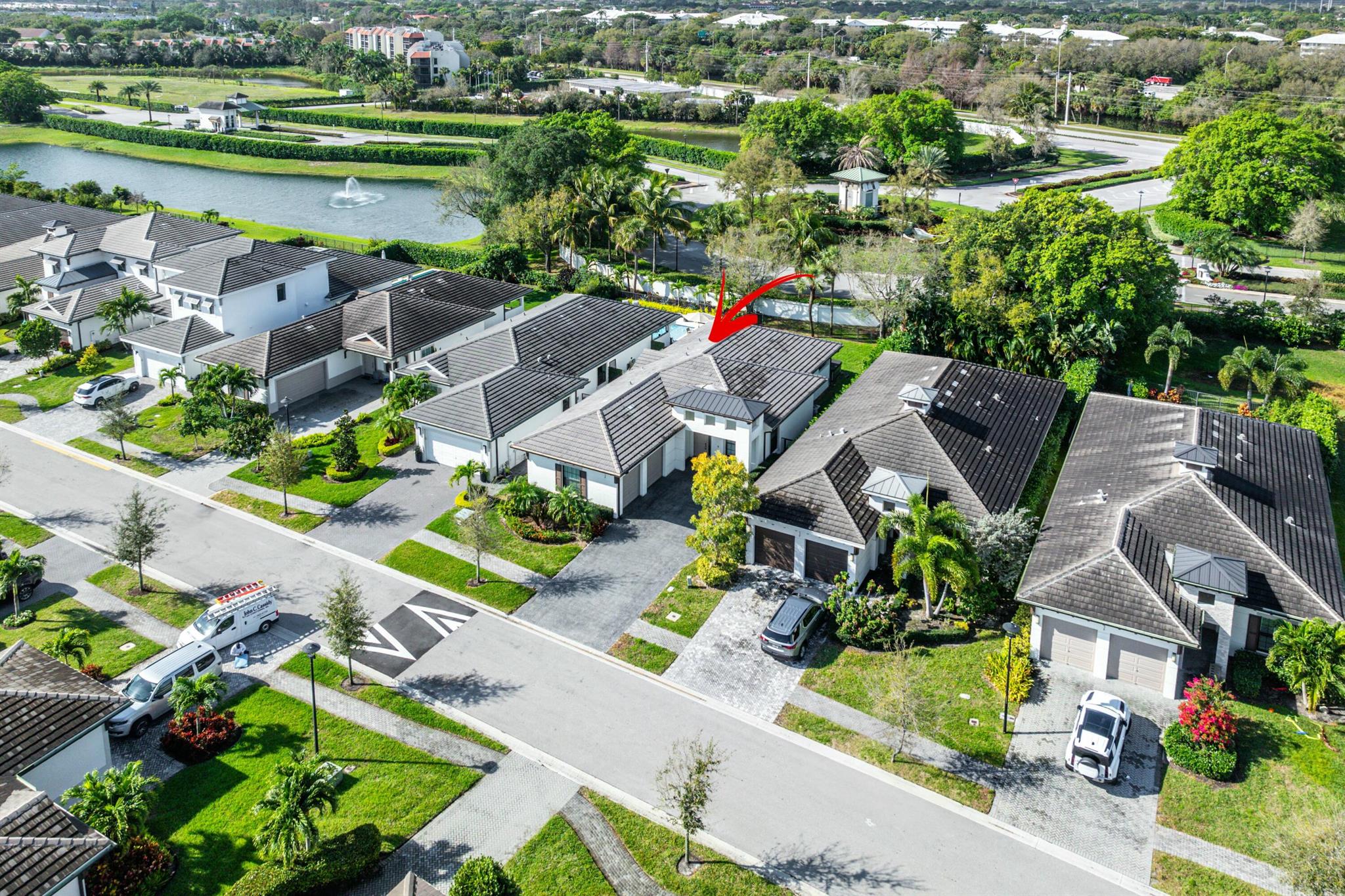 2928 Gin Berry Way