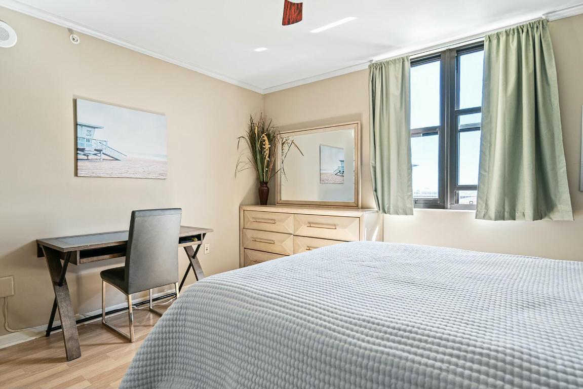 651 Okeechobee Boulevard 907