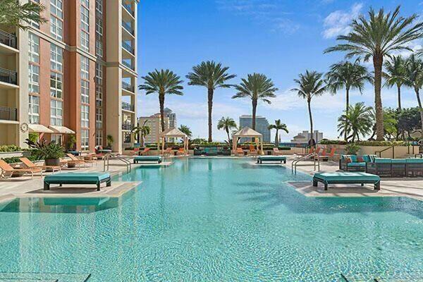 550 Okeechobee Boulevard 1514