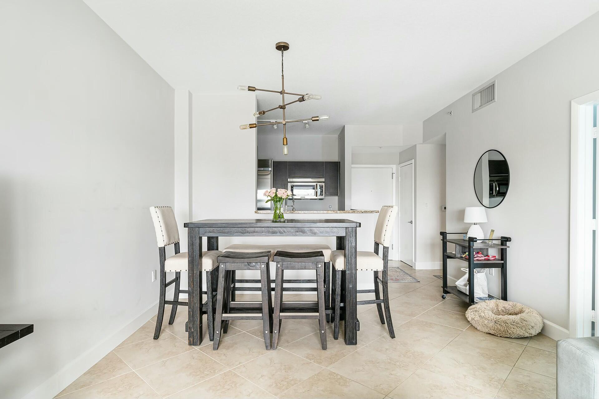 550 Okeechobee Boulevard 1514