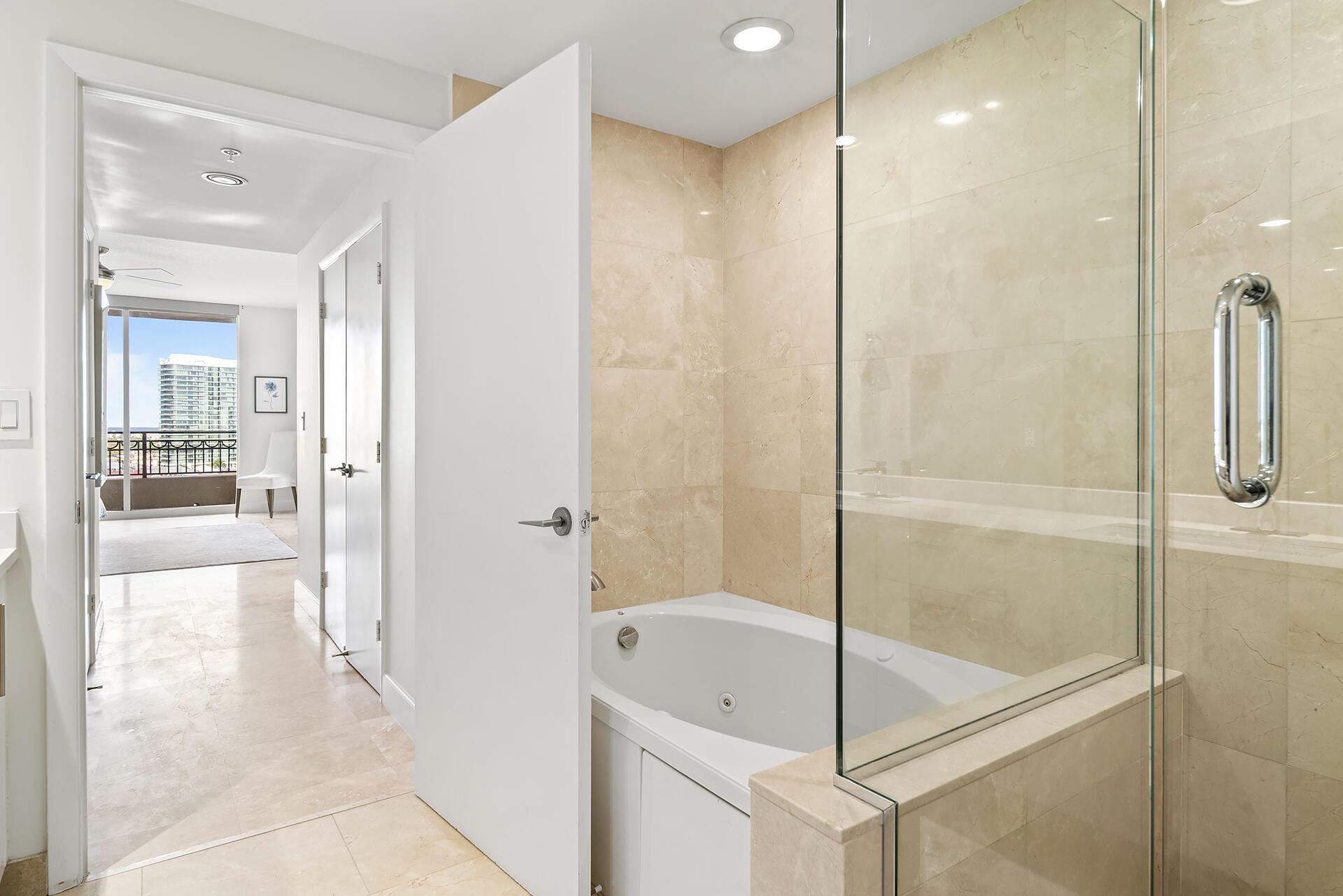 550 Okeechobee Boulevard 1401
