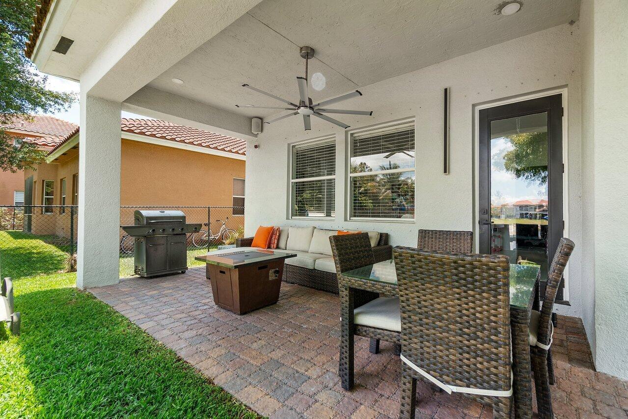682 Cresta Circle