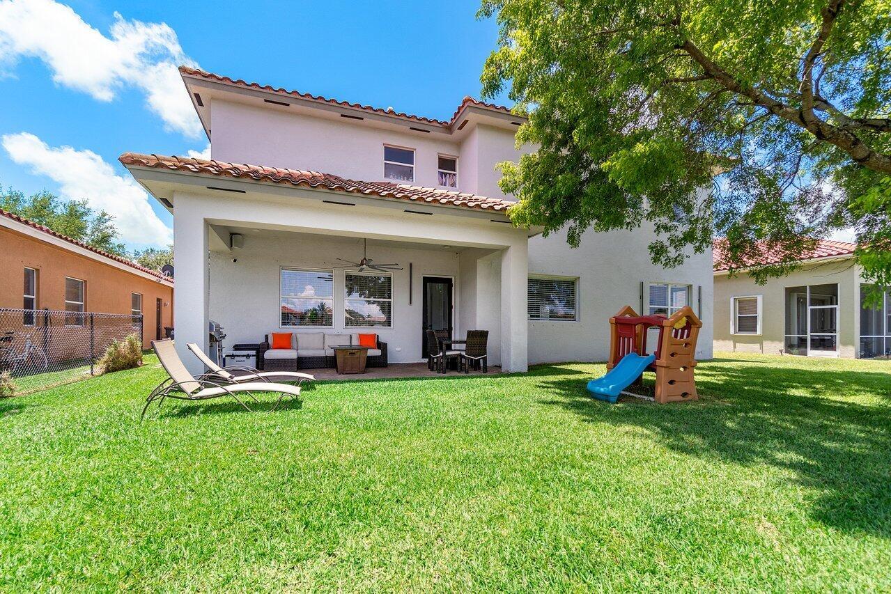 682 Cresta Circle