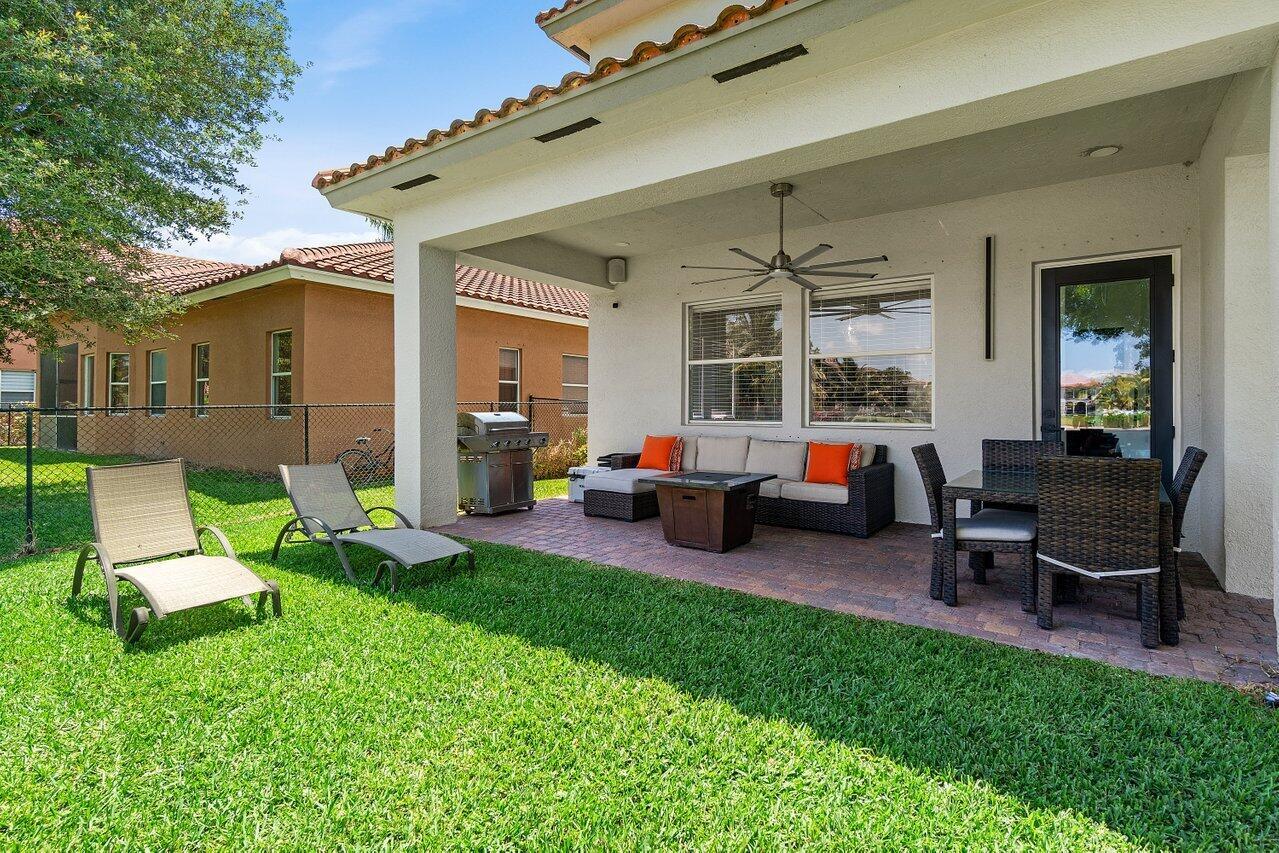 682 Cresta Circle