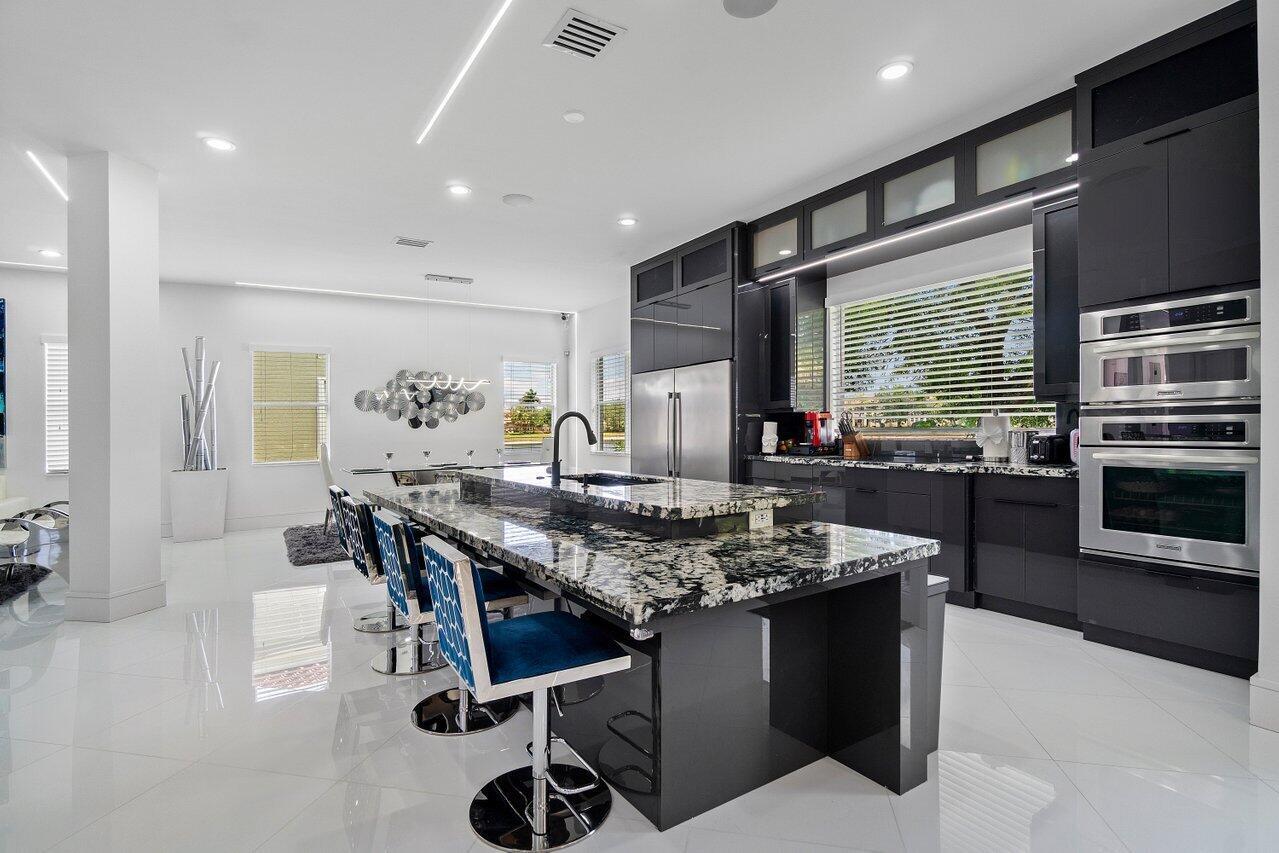 682 Cresta Circle