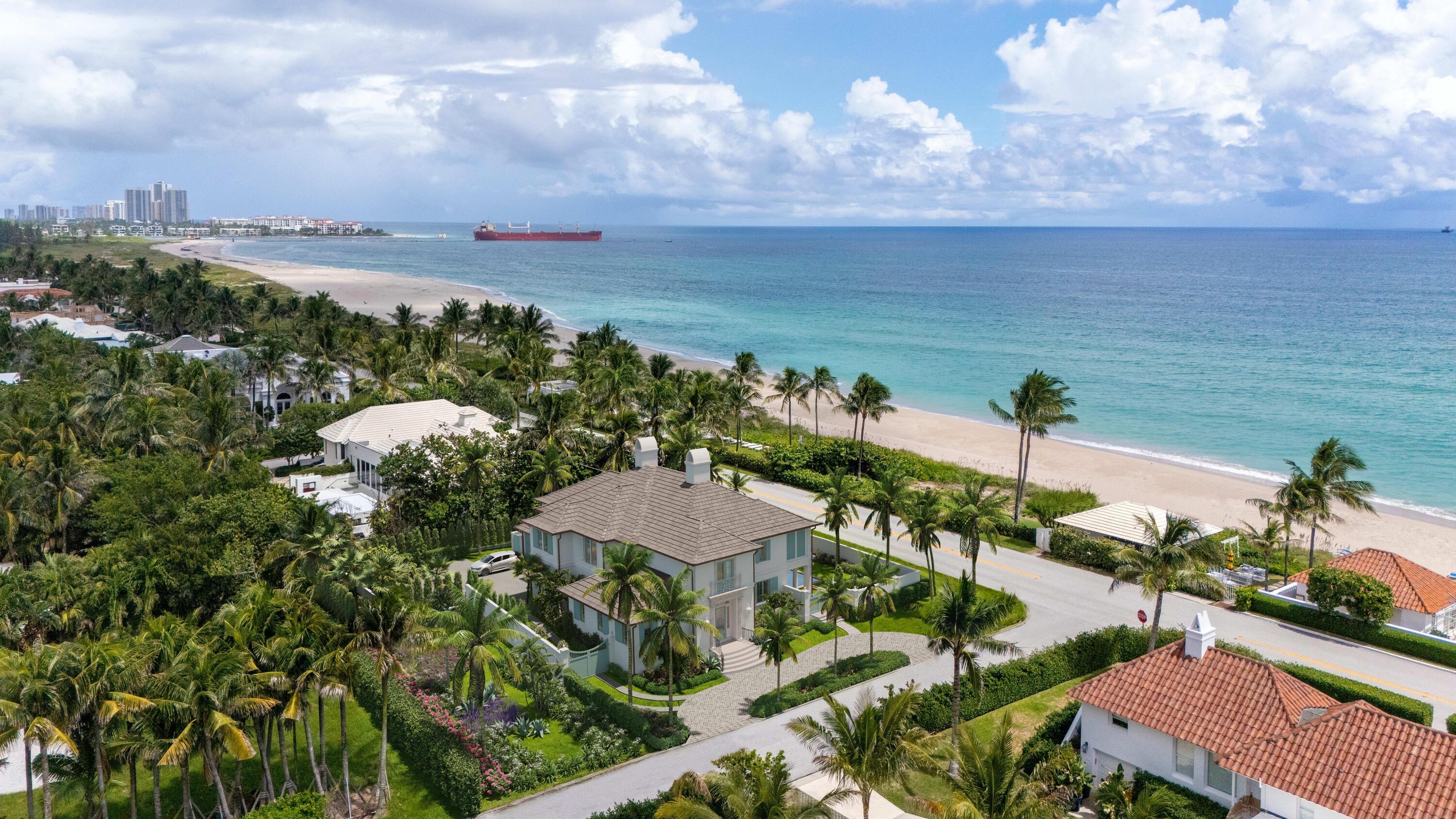 1285 N Ocean Boulevard