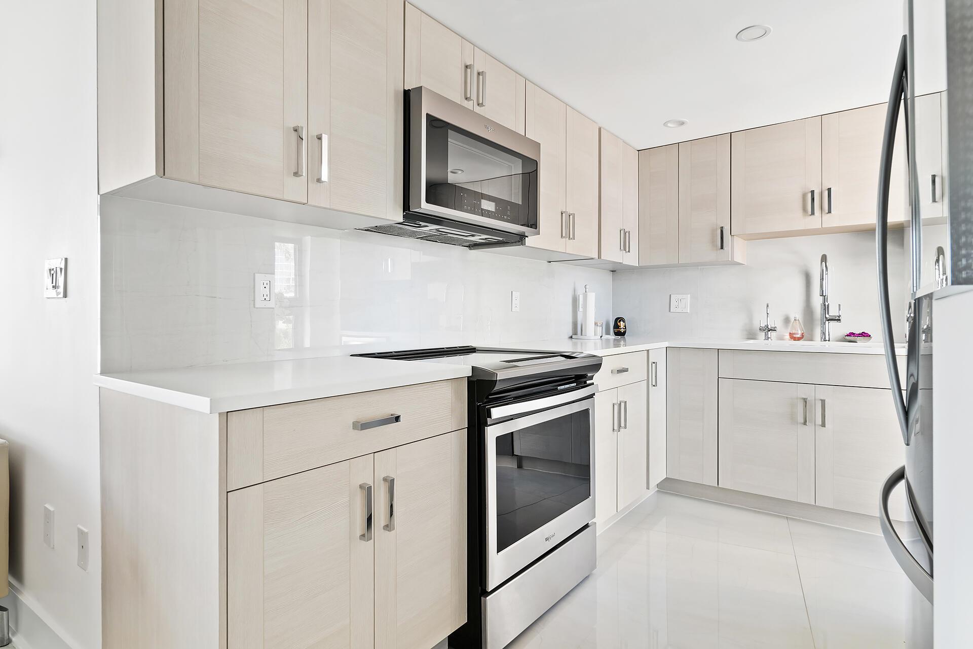 1200 S Flagler Drive 506